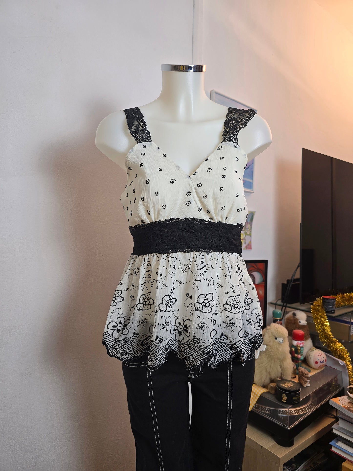 Y2k vintage coquettish fairy top