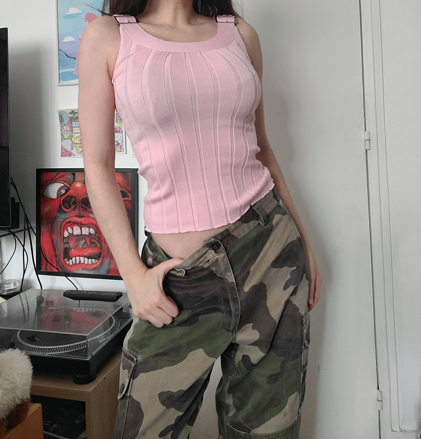 Y2k pink ribbed top