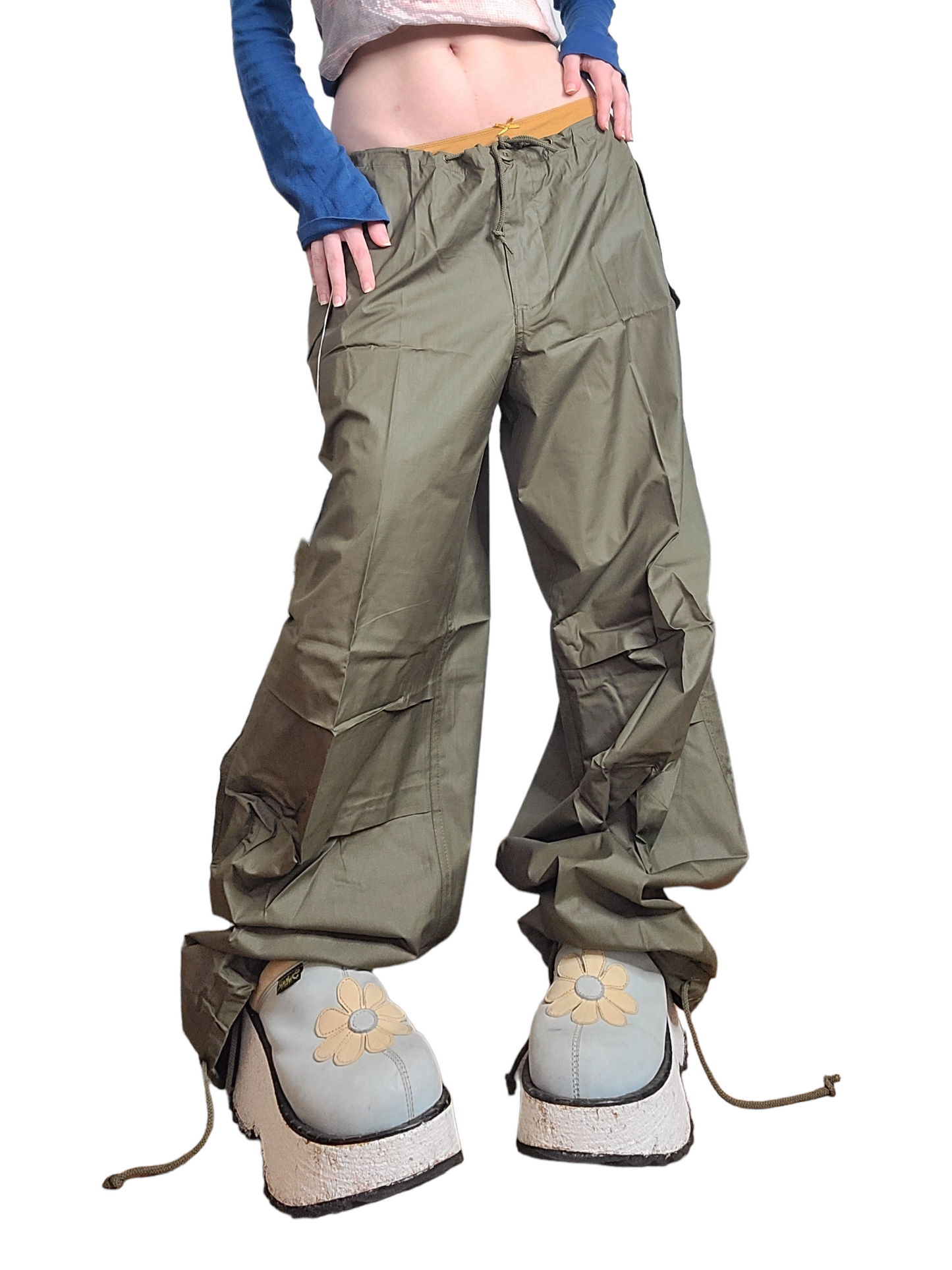 Khaki parachute cargo