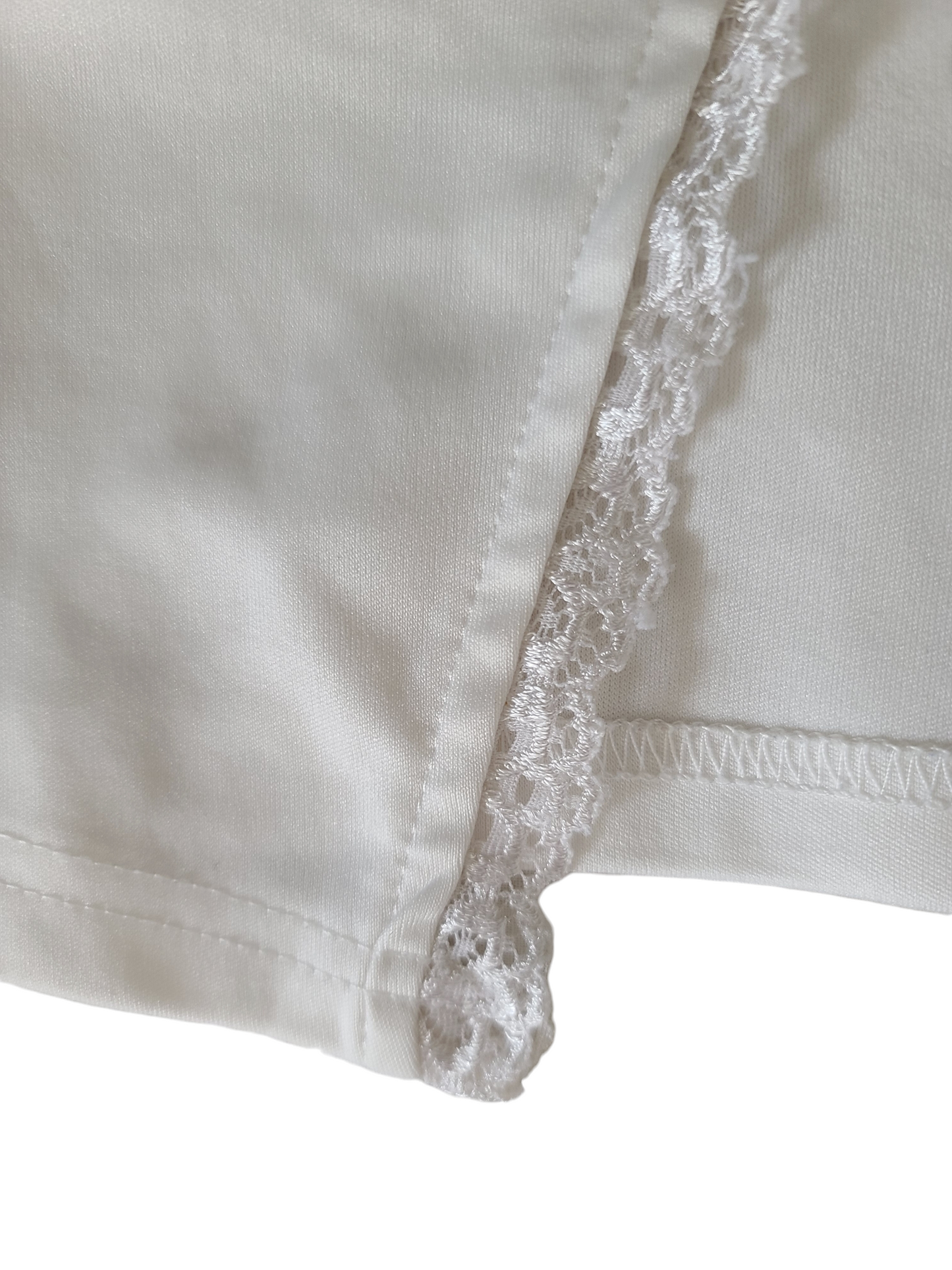 Y2k white lace flirty top