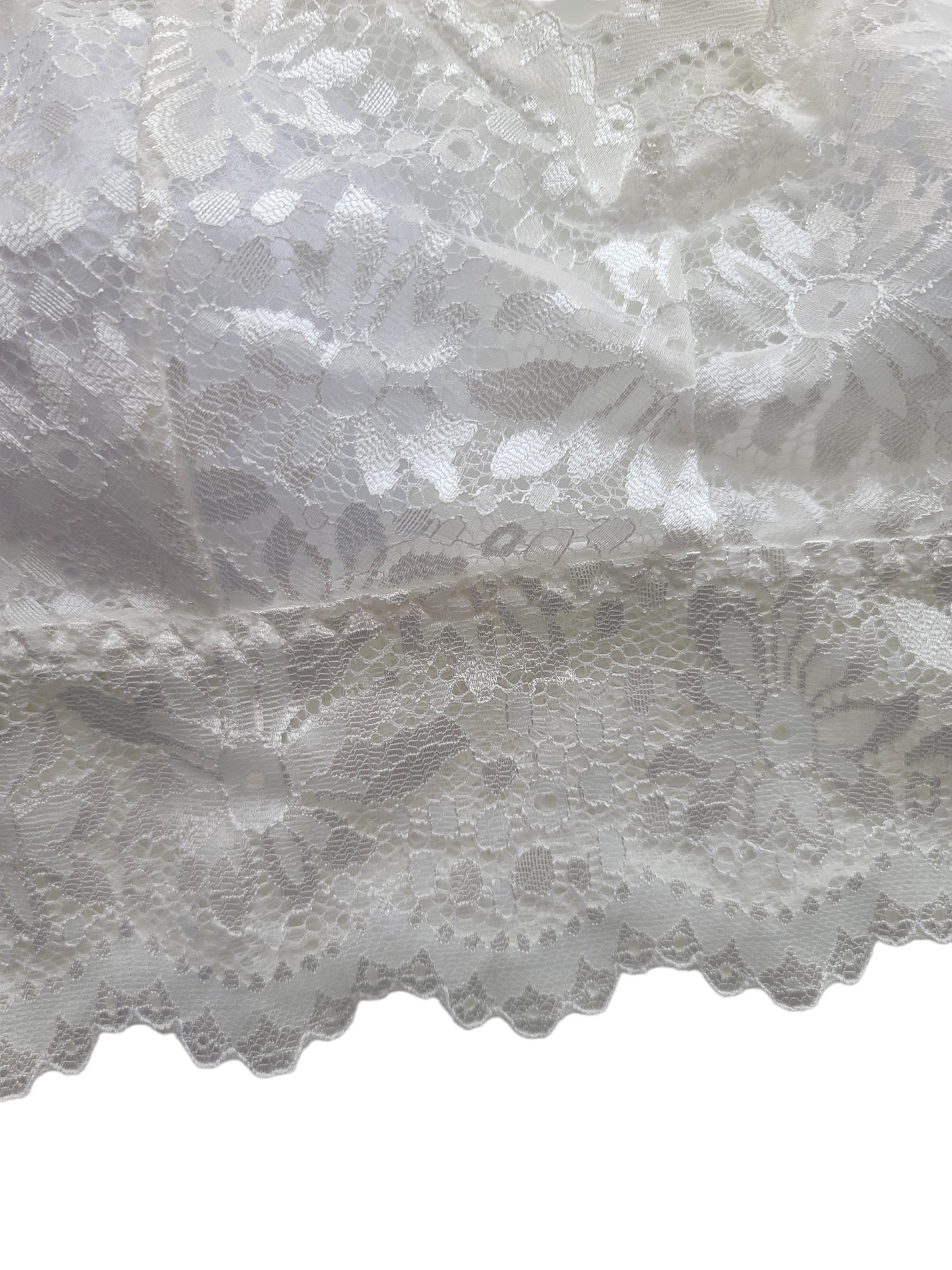 Y2k white lace flirty top