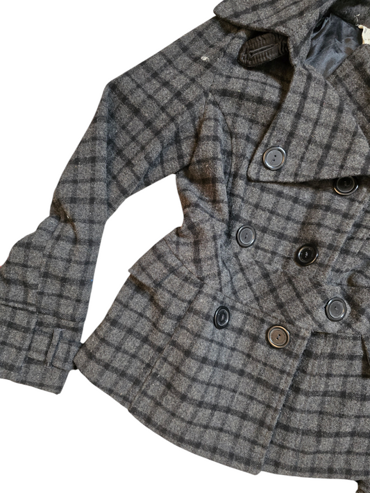 Y2k vintage flirty downtown plaid coat