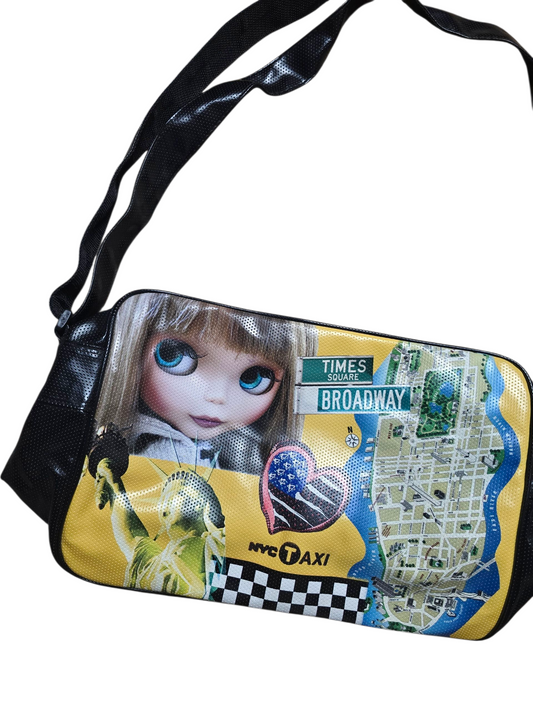 00s vintage Blythe New York collector bag