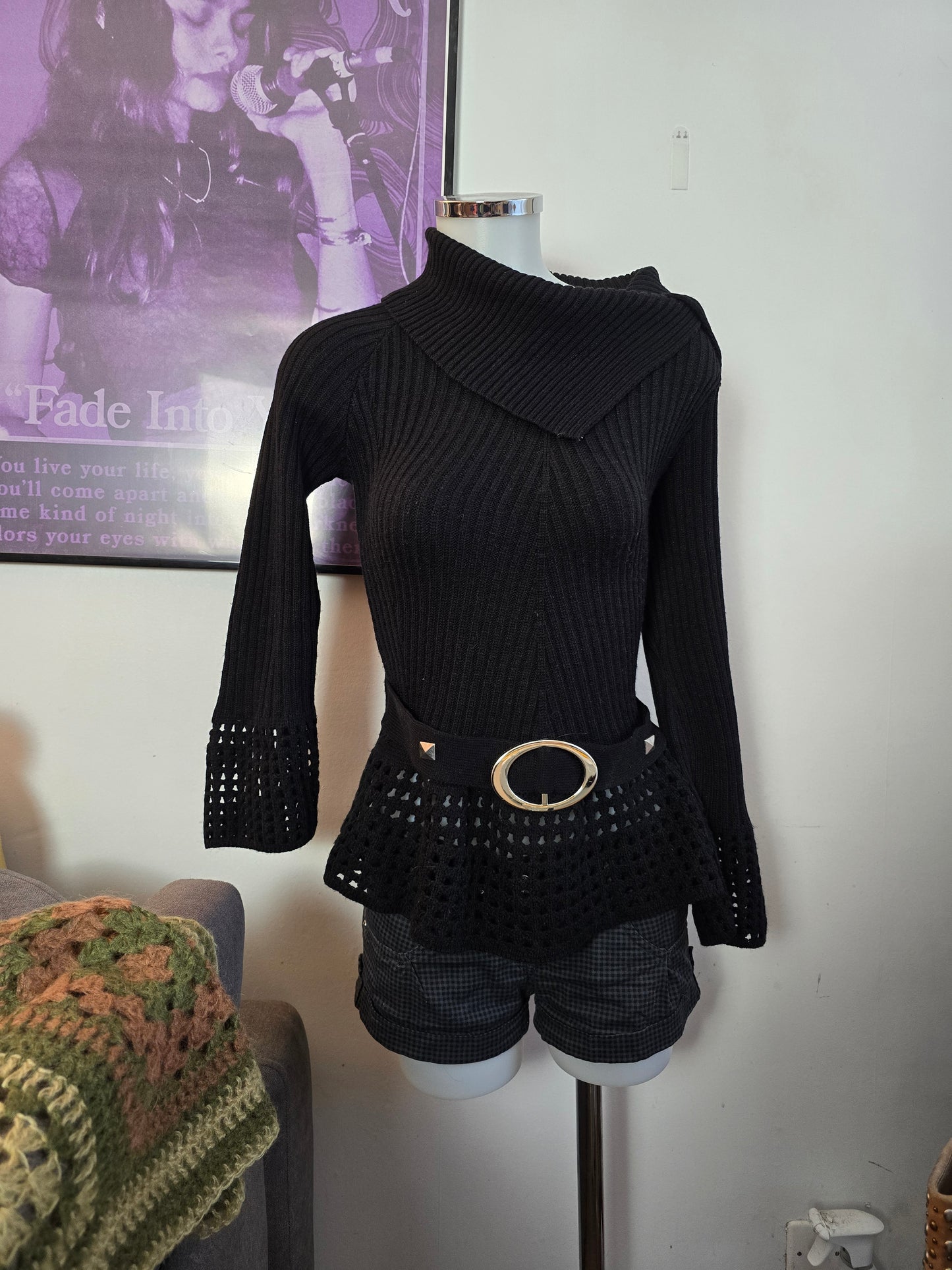 00s vintage dark coquette ribbed sweater