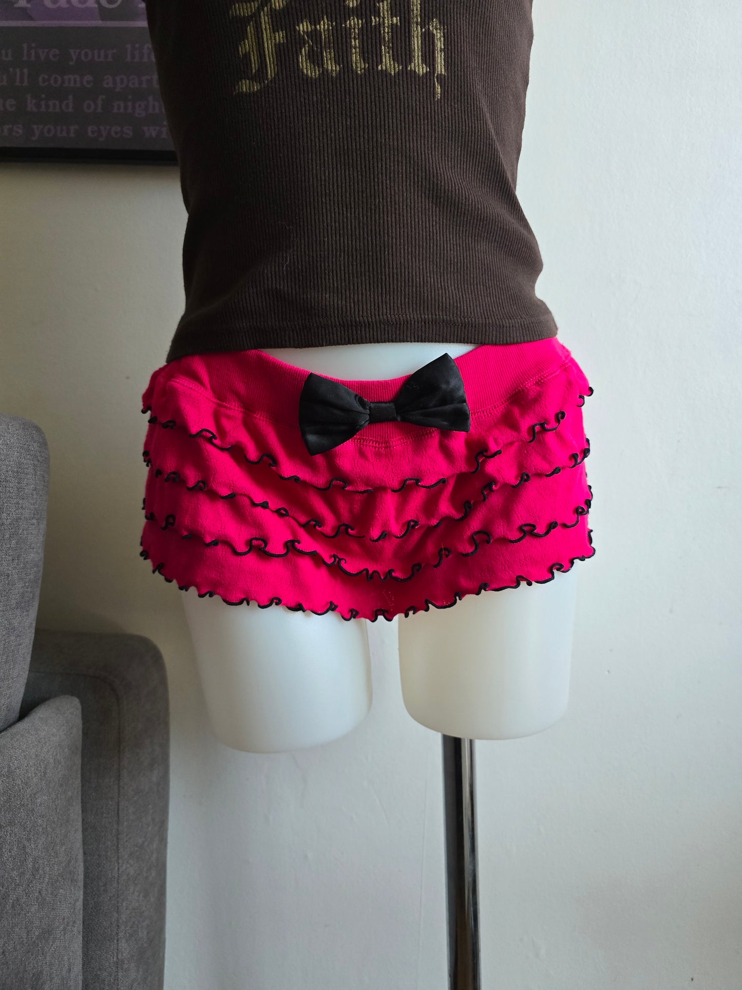 2010s vintage coquette ruffled short - zimfriperie