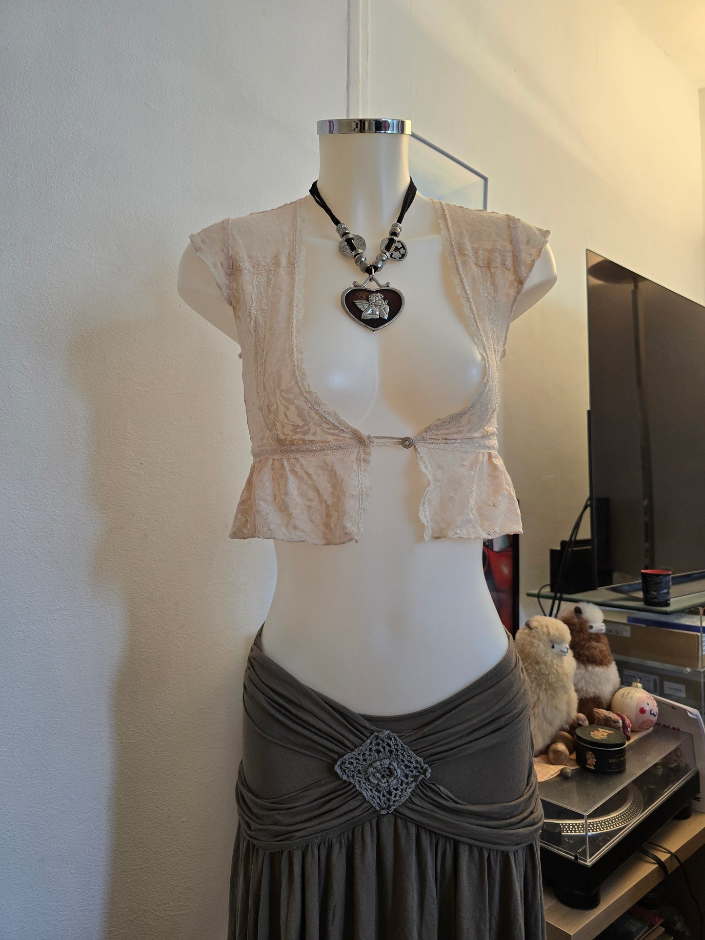 00s vintage coquette lace top