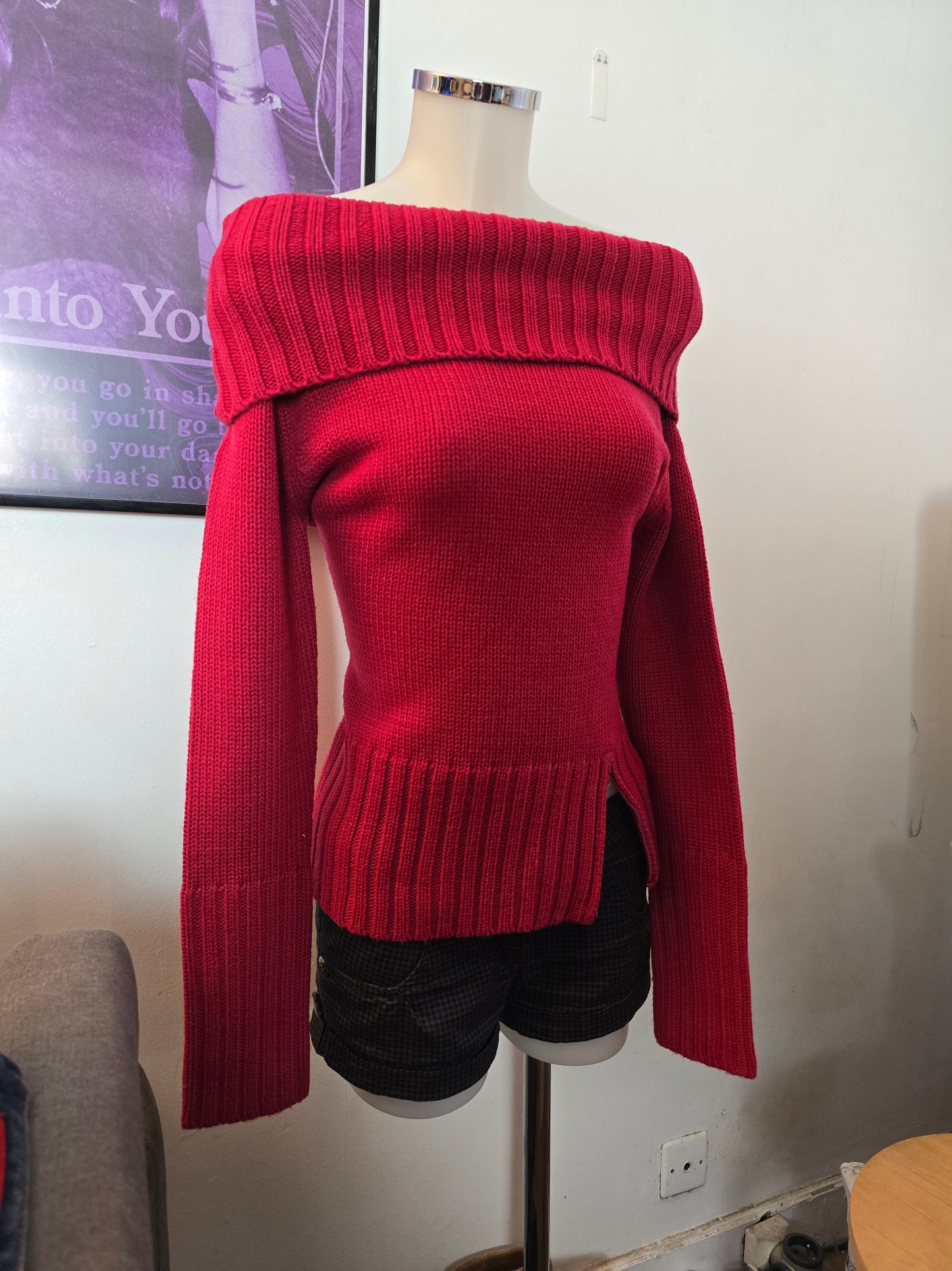 00s vintage coquette off shoulder red zip knit sweater