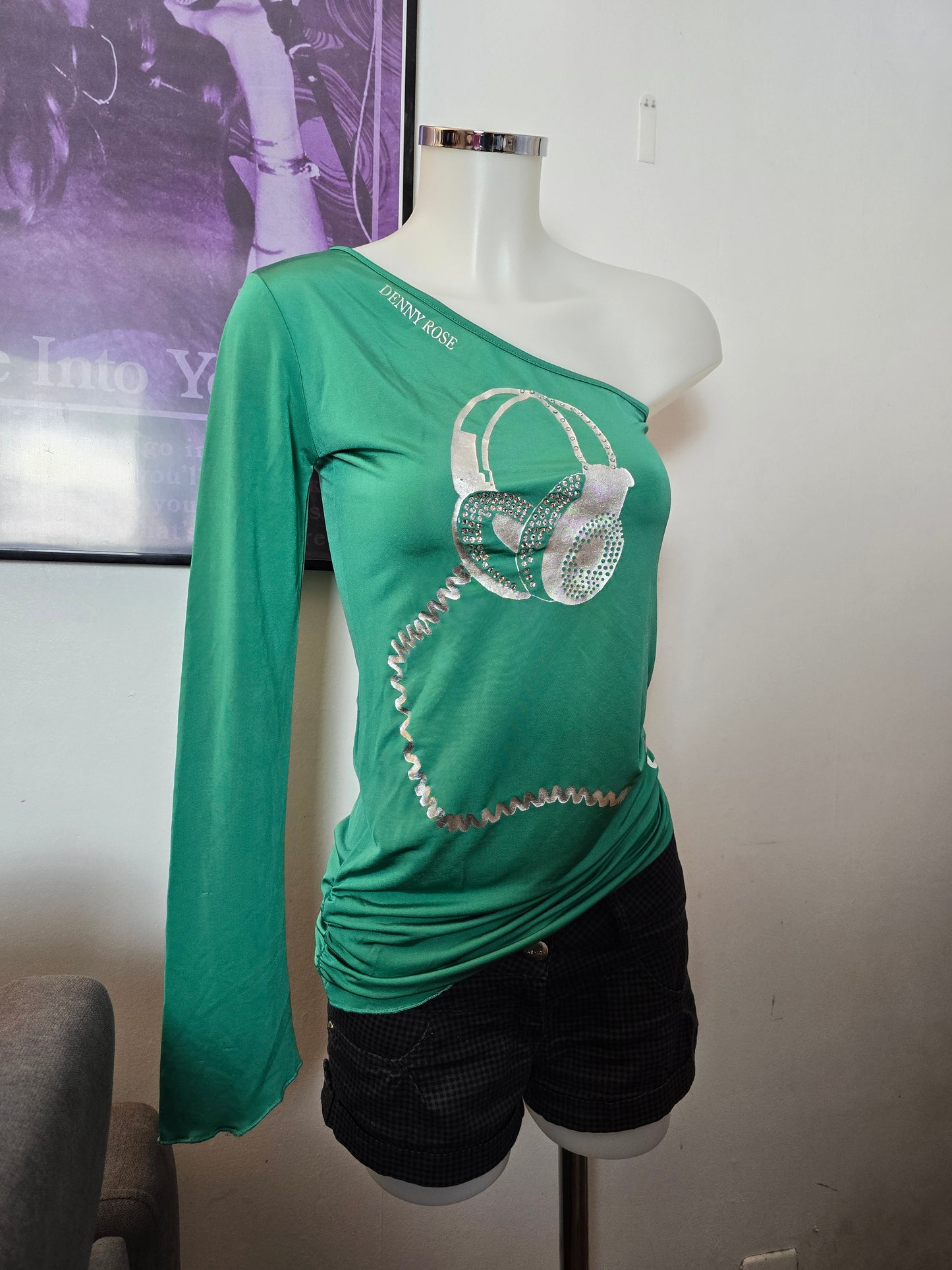 00s vintage indie sleaze asymetric green top