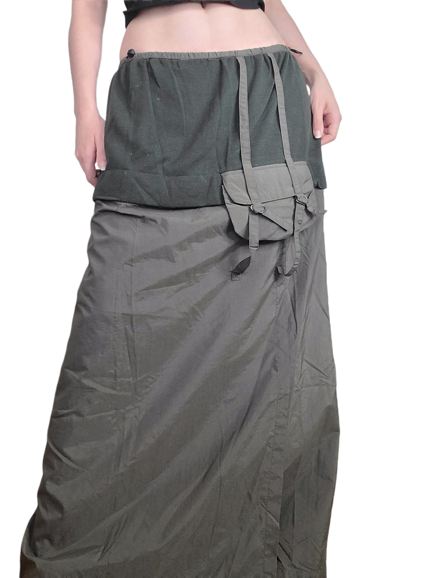 Long khaki gorpcore skirt