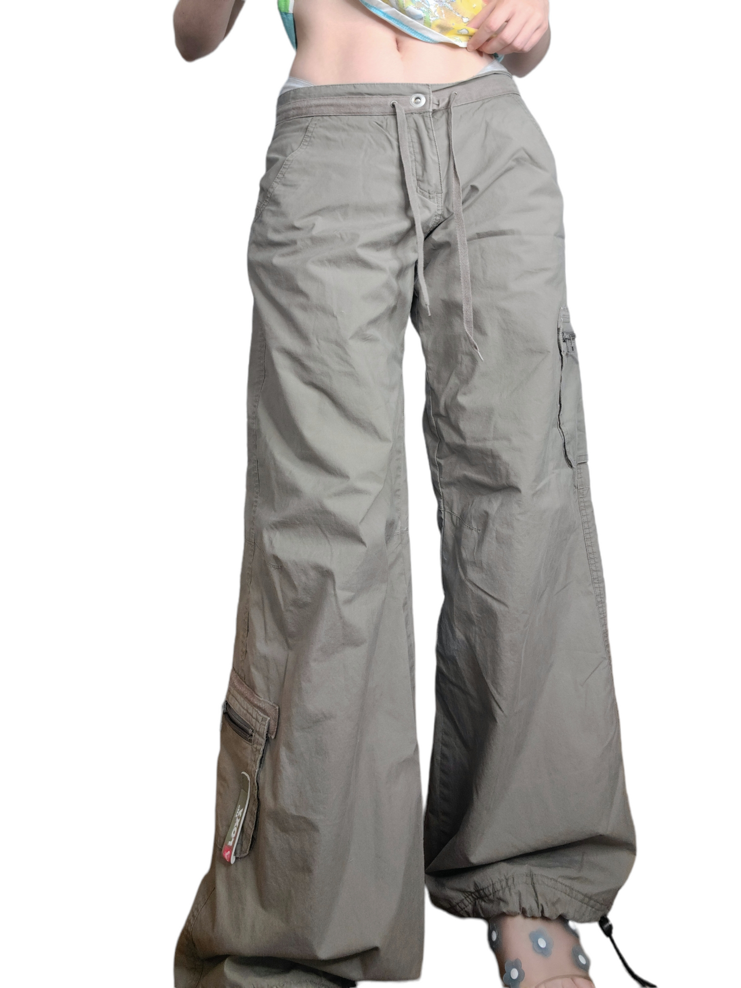 Cargo sportswear parachute