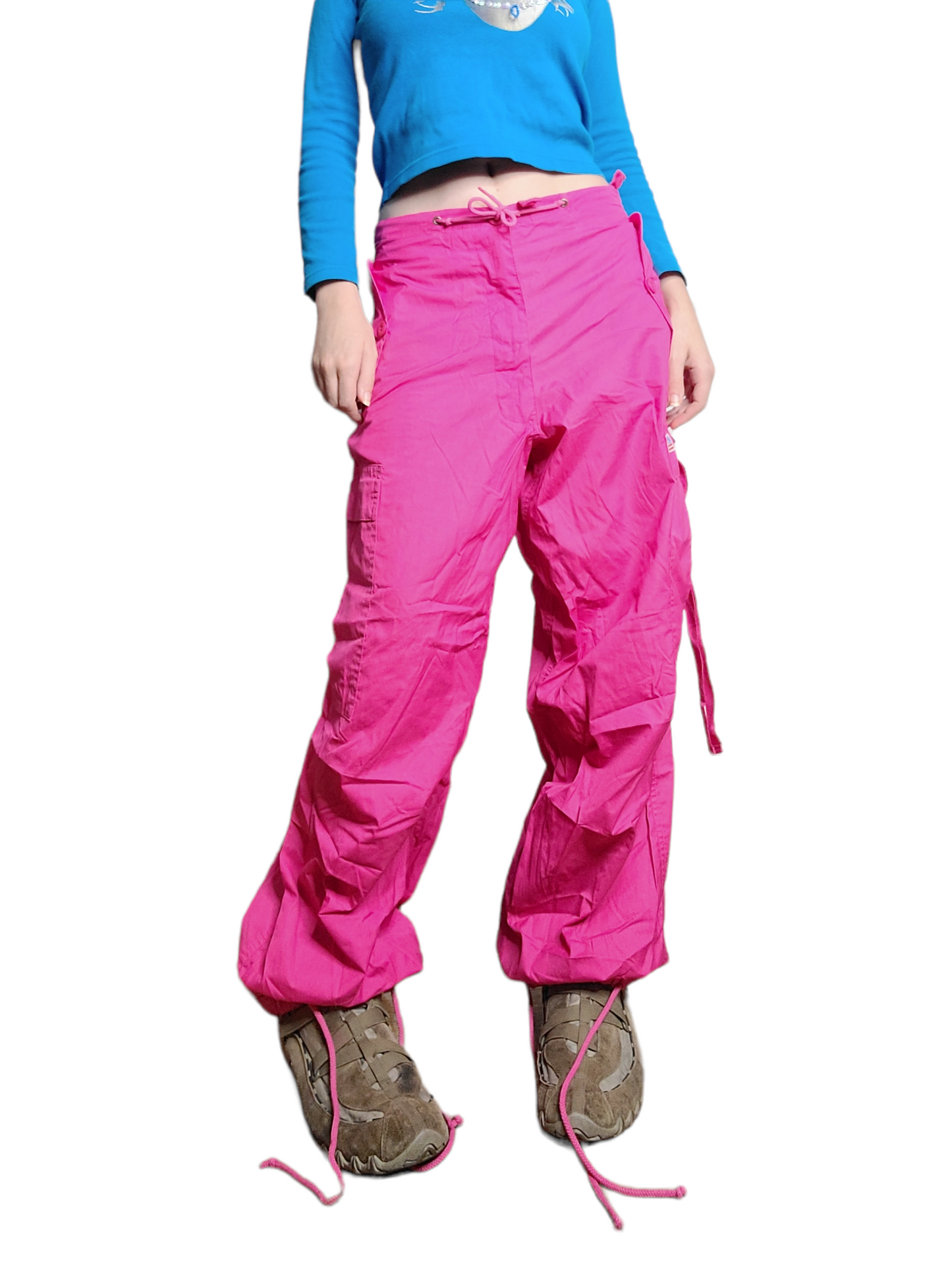 Cargo parachute rose