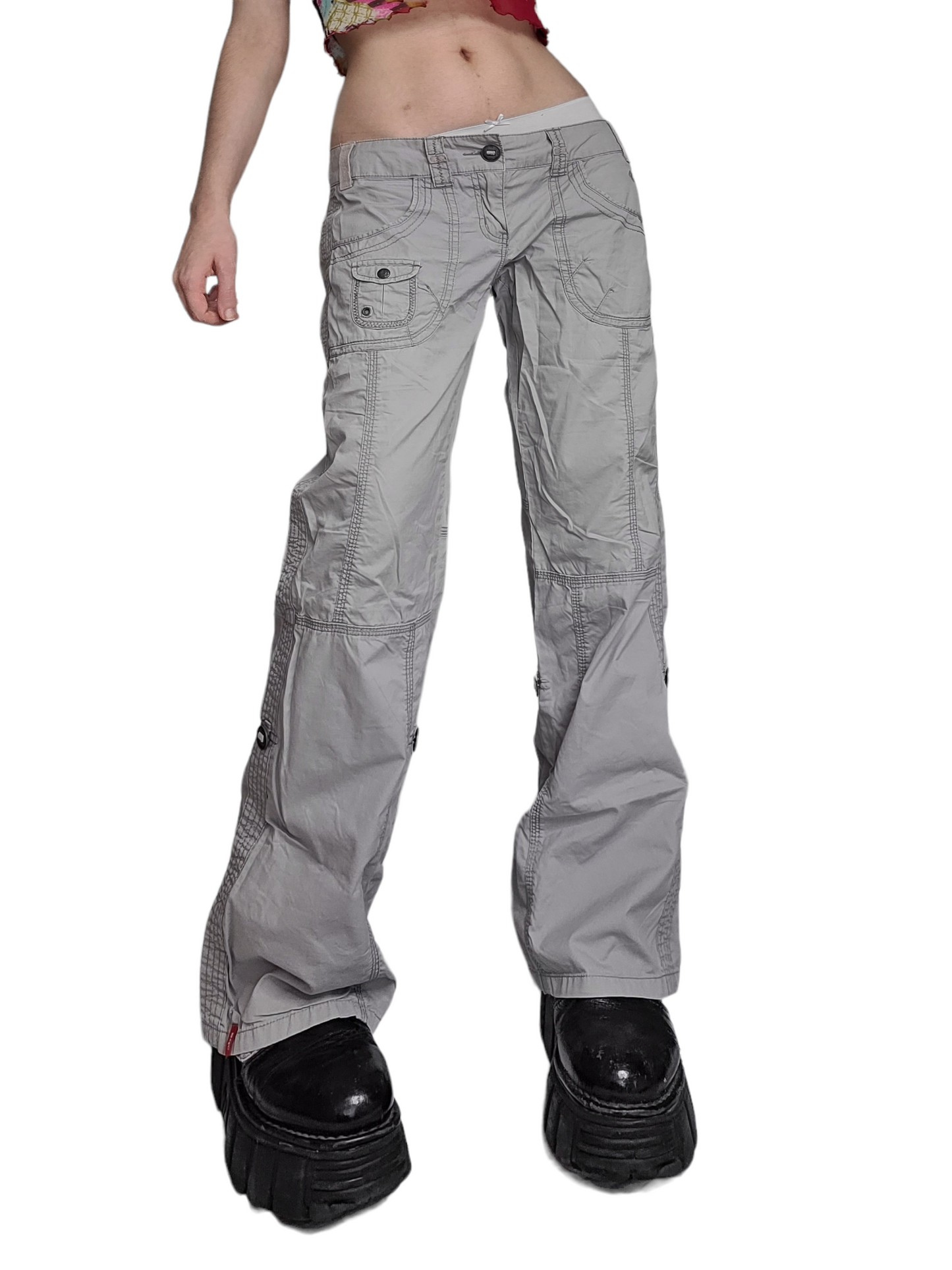 Cargo grunge neutral style