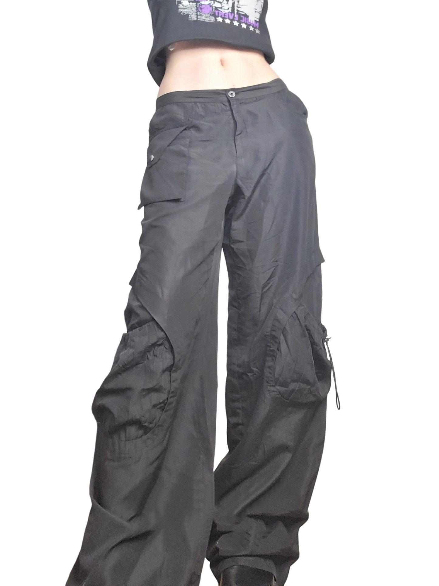 Black parachute cargo