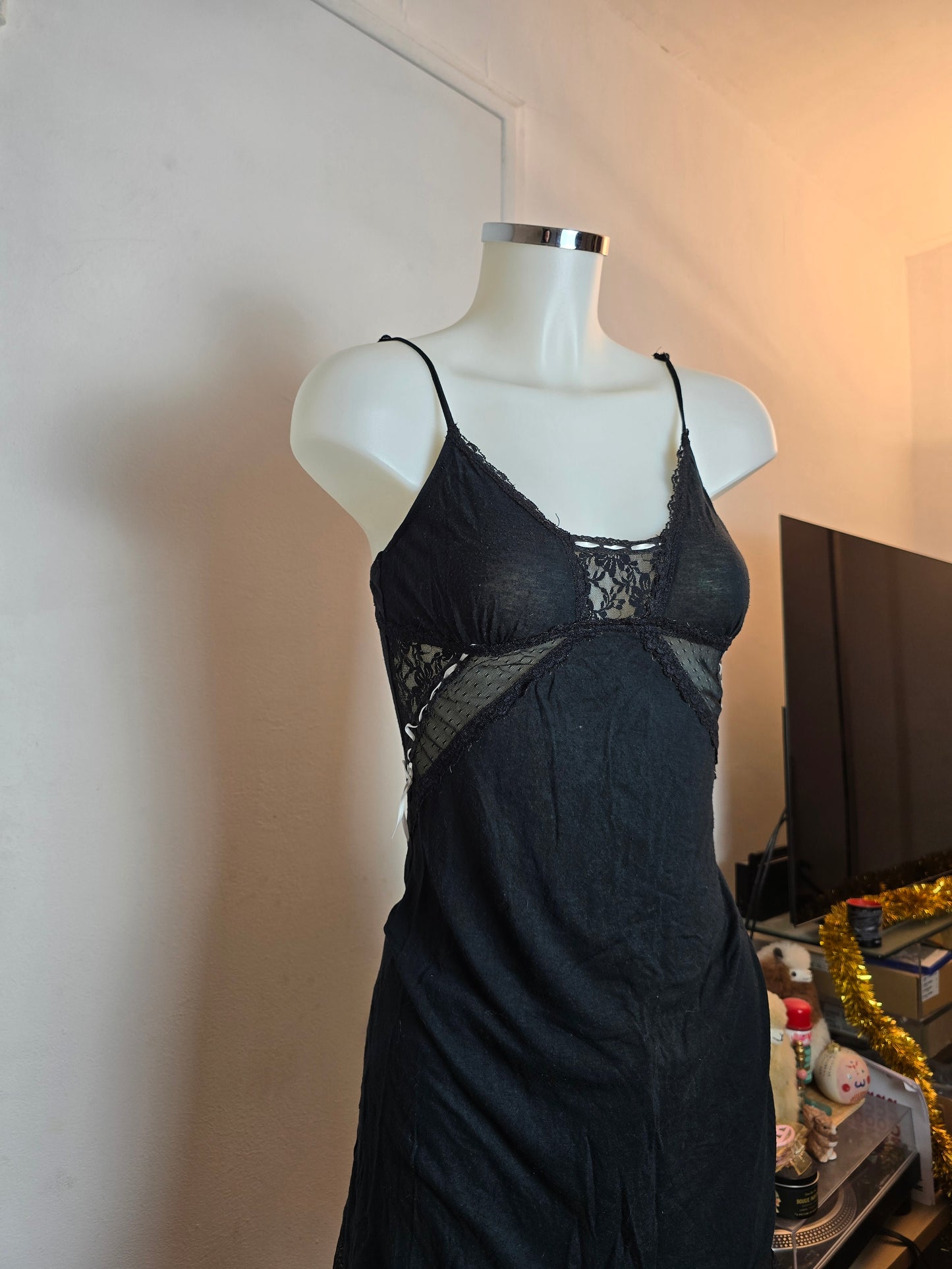 00s vintage flirty lace up dress