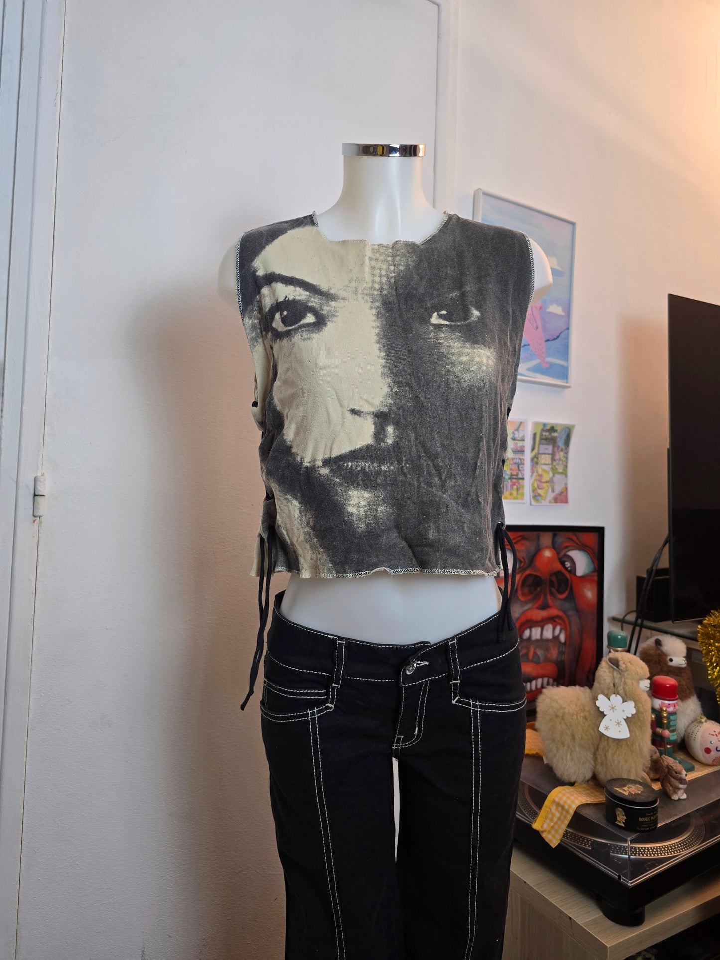 Y2k vintage archive softgrunge printed top