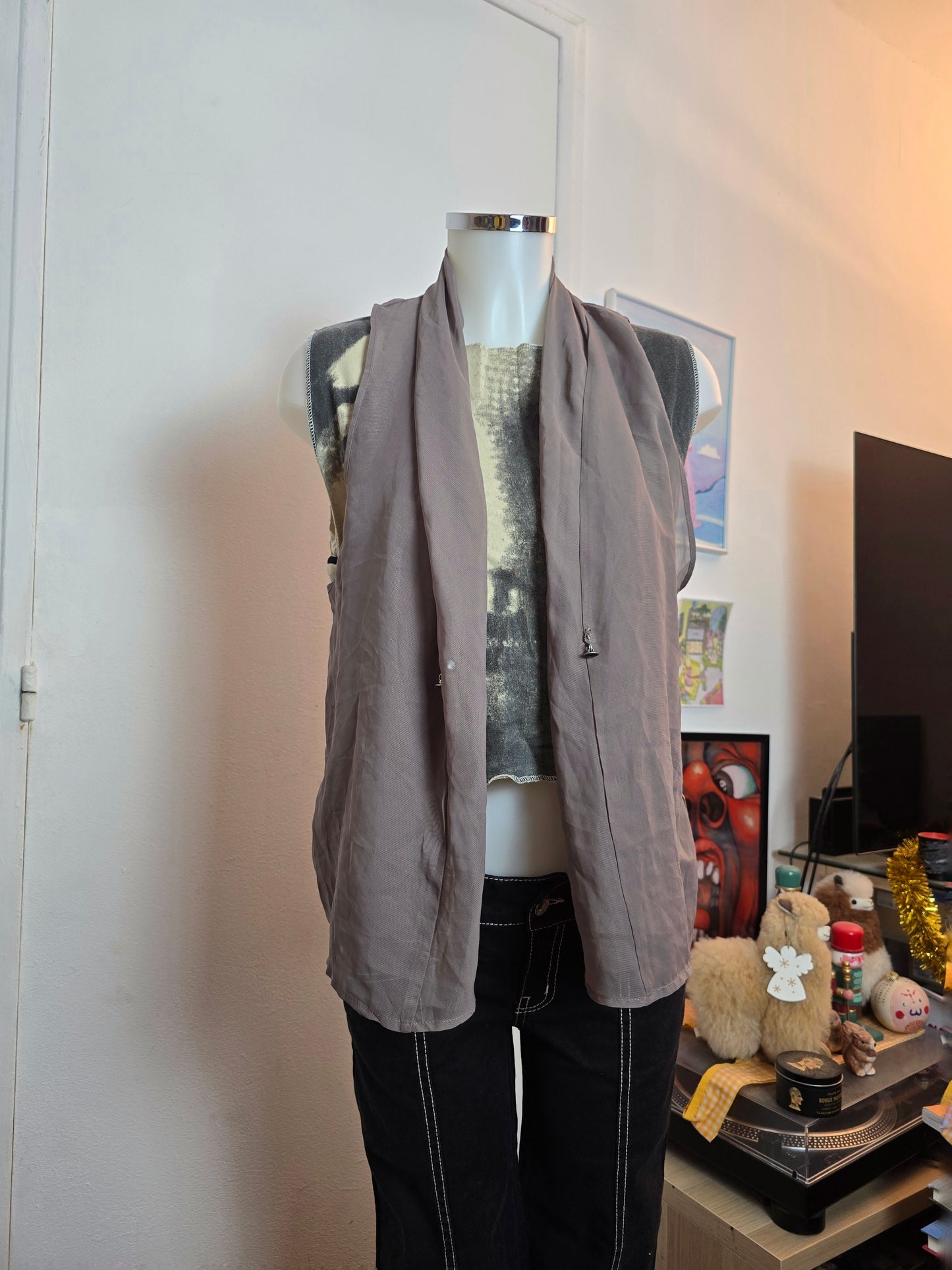 00s vintage indie sleaze sleeveless vest