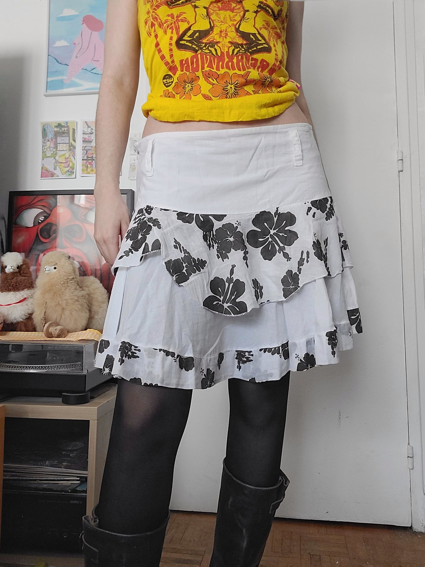 90s vintage hibiscus skirt