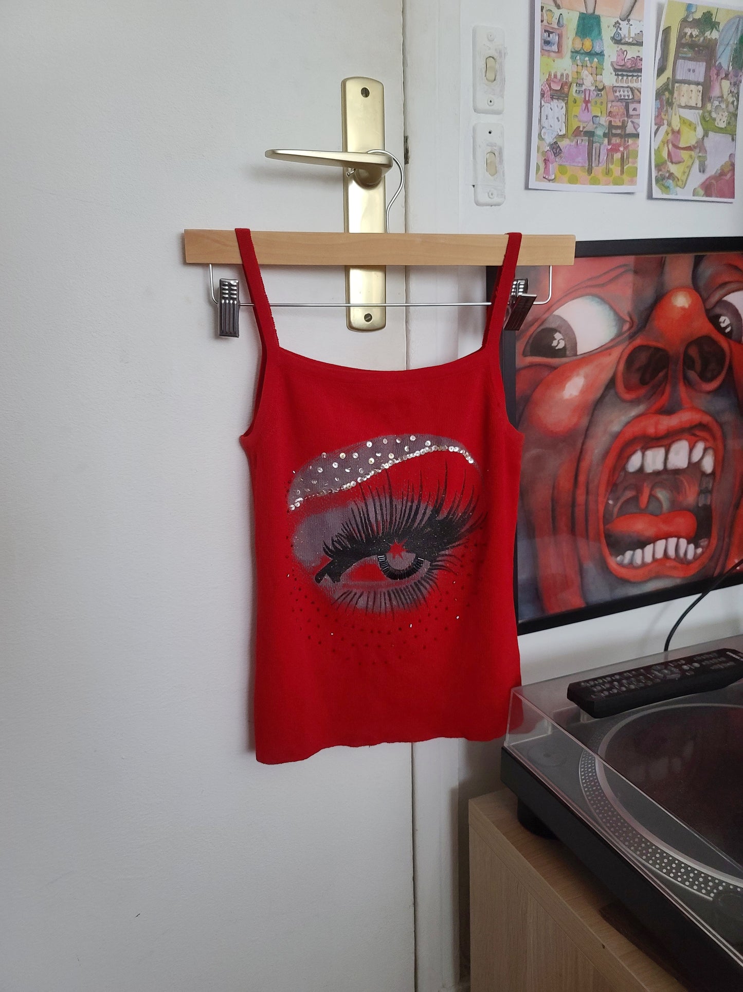 Y2k mcbling red cami top