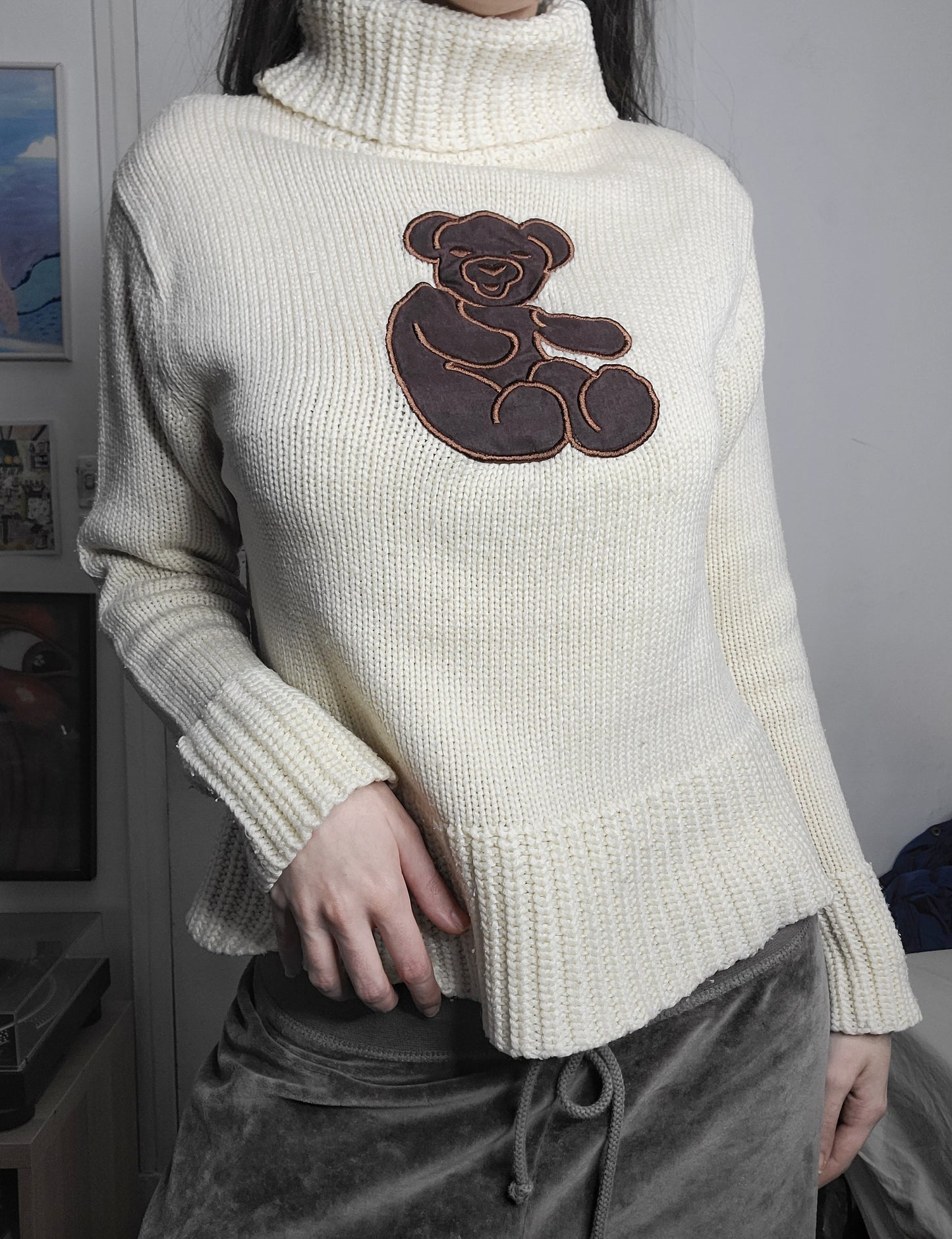 Y2k acubi bear sweater