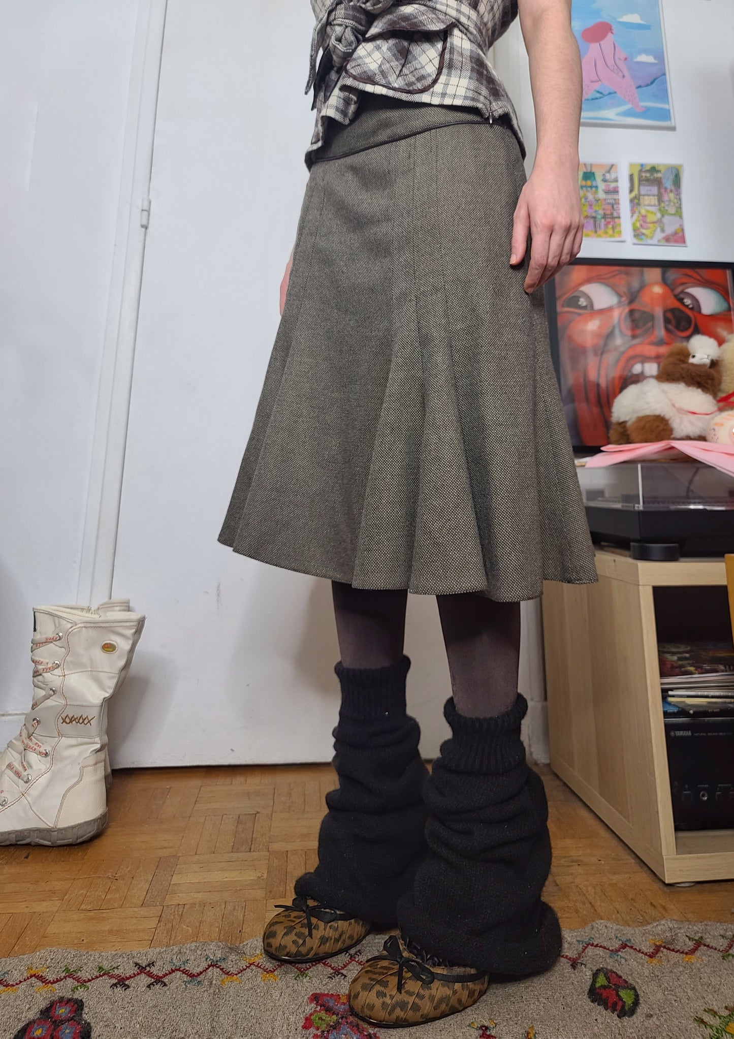 Y2k downtown skirt