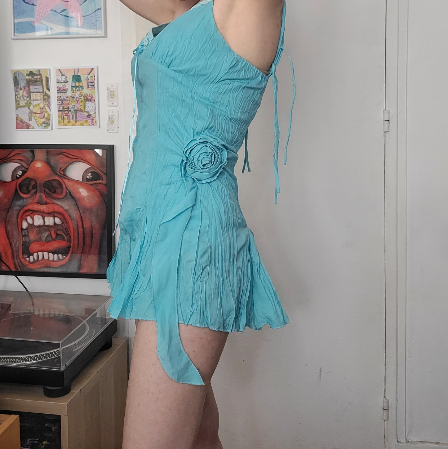 Y2k fairy blue ruffled top