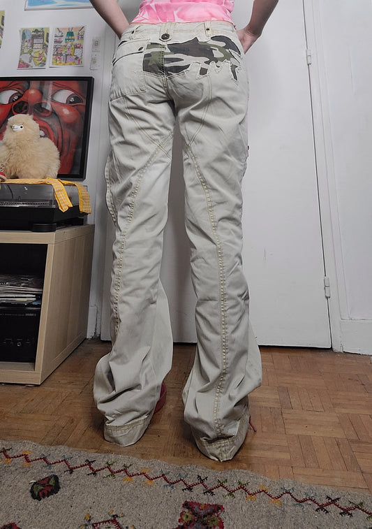 90s cargo pants