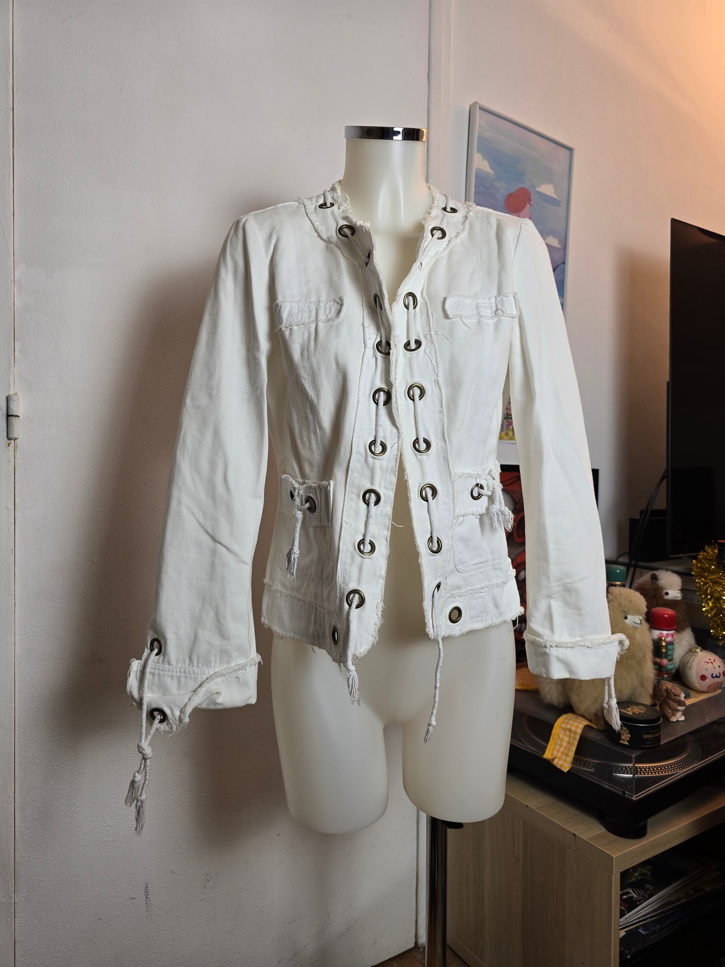 Y2k vintage white eyelets destroyed jacket