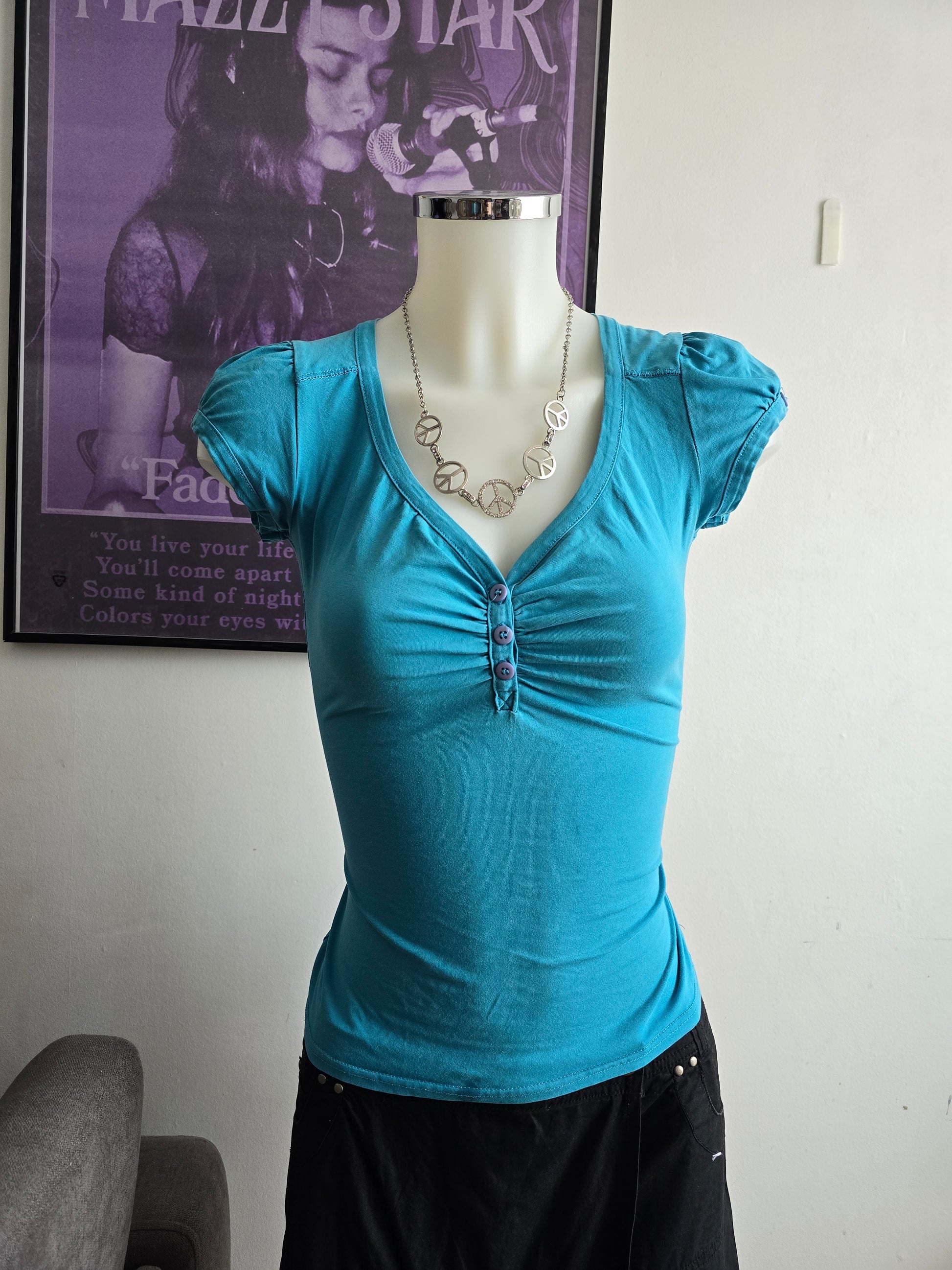 00s vintage blue button up top - zimfriperie