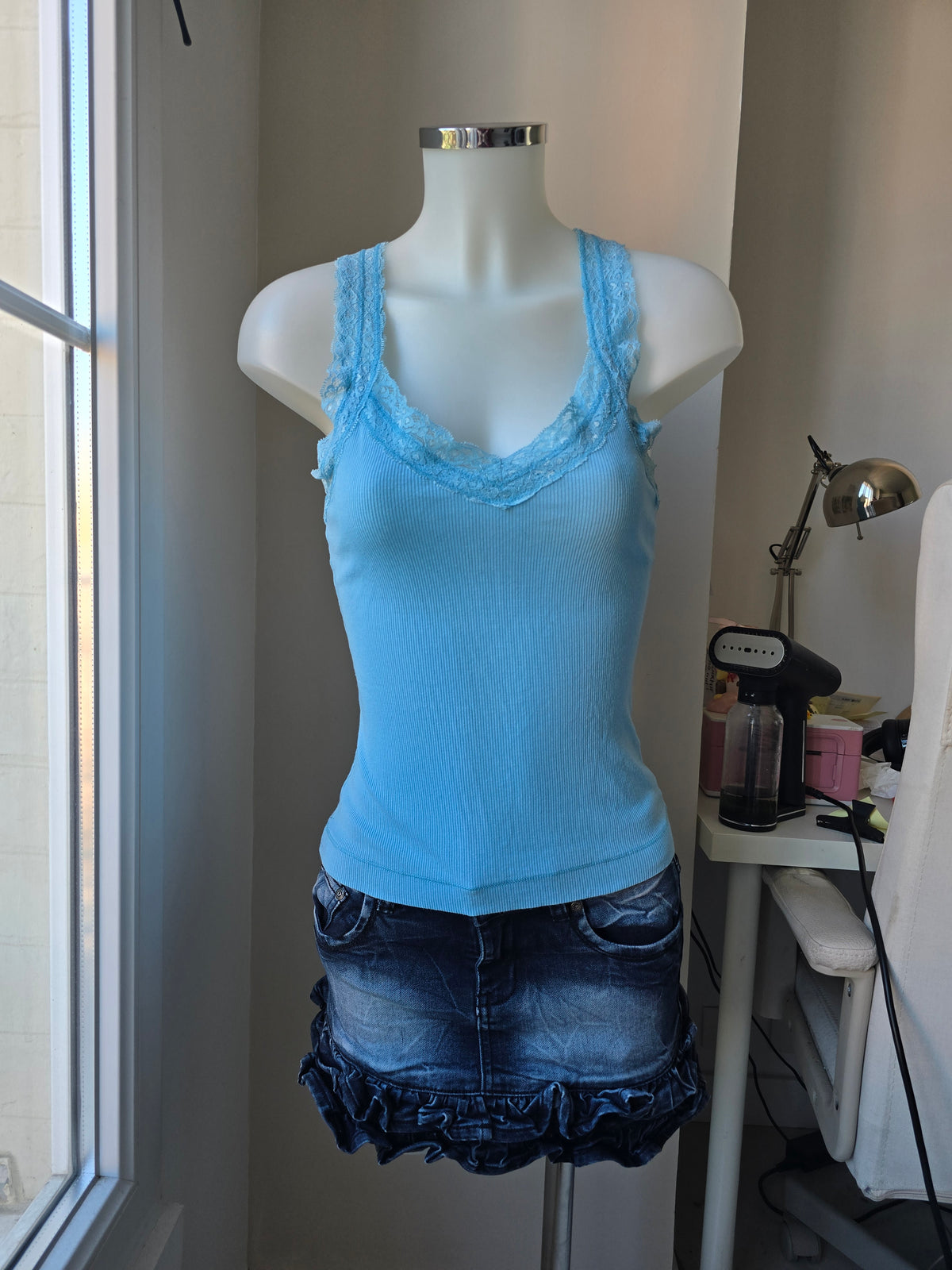 2000s vintage blue ribbed lace top