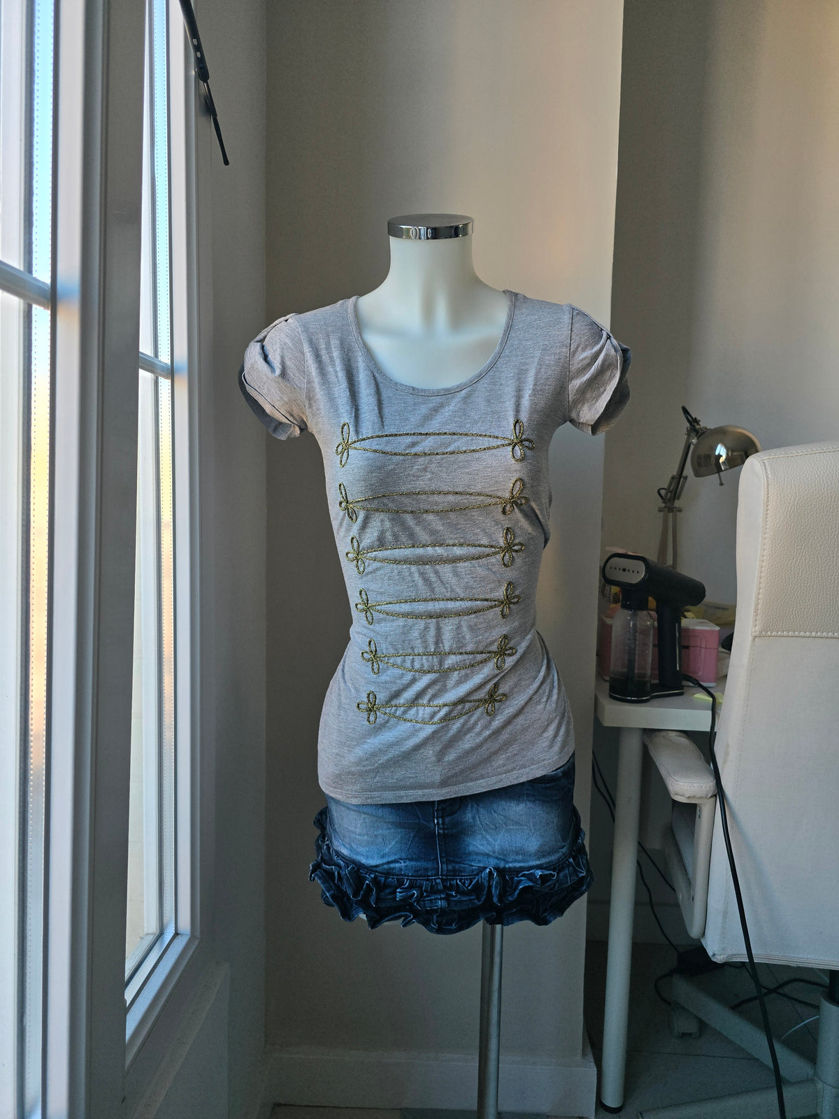 2000s vintage indie sleaze officier top