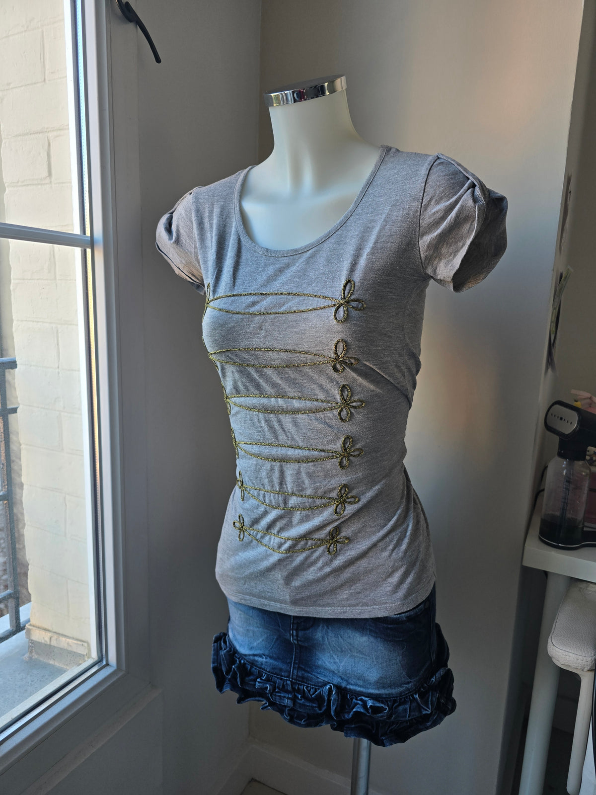 2000s vintage indie sleaze officier top