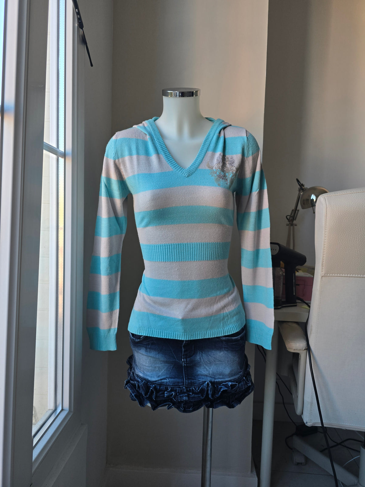 2000s vintage striped knit teal sweater
