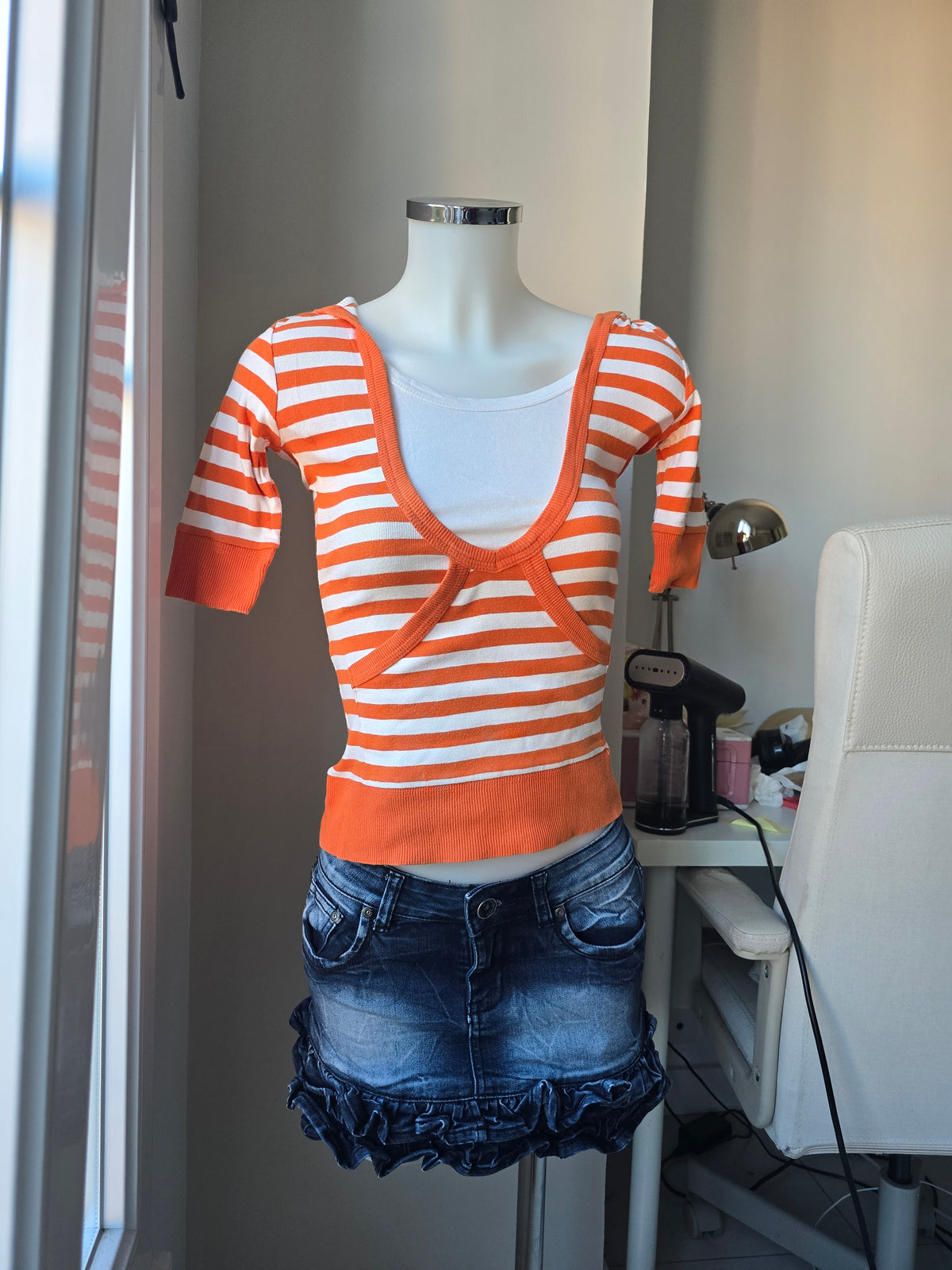 2000s vintage indie sleaze striped fitted top