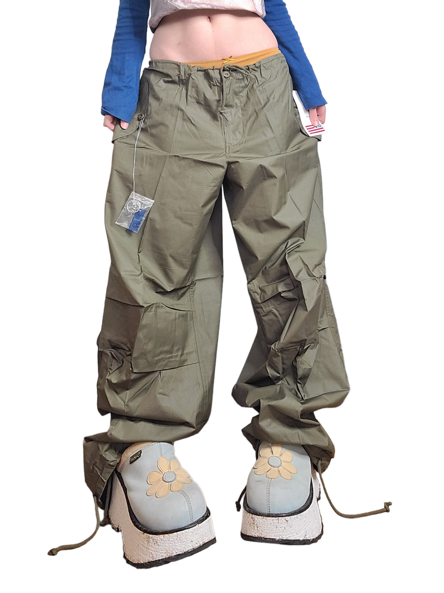 Khaki parachute cargo