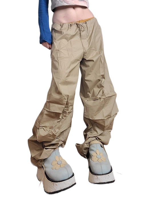 Cargo parachute taupe