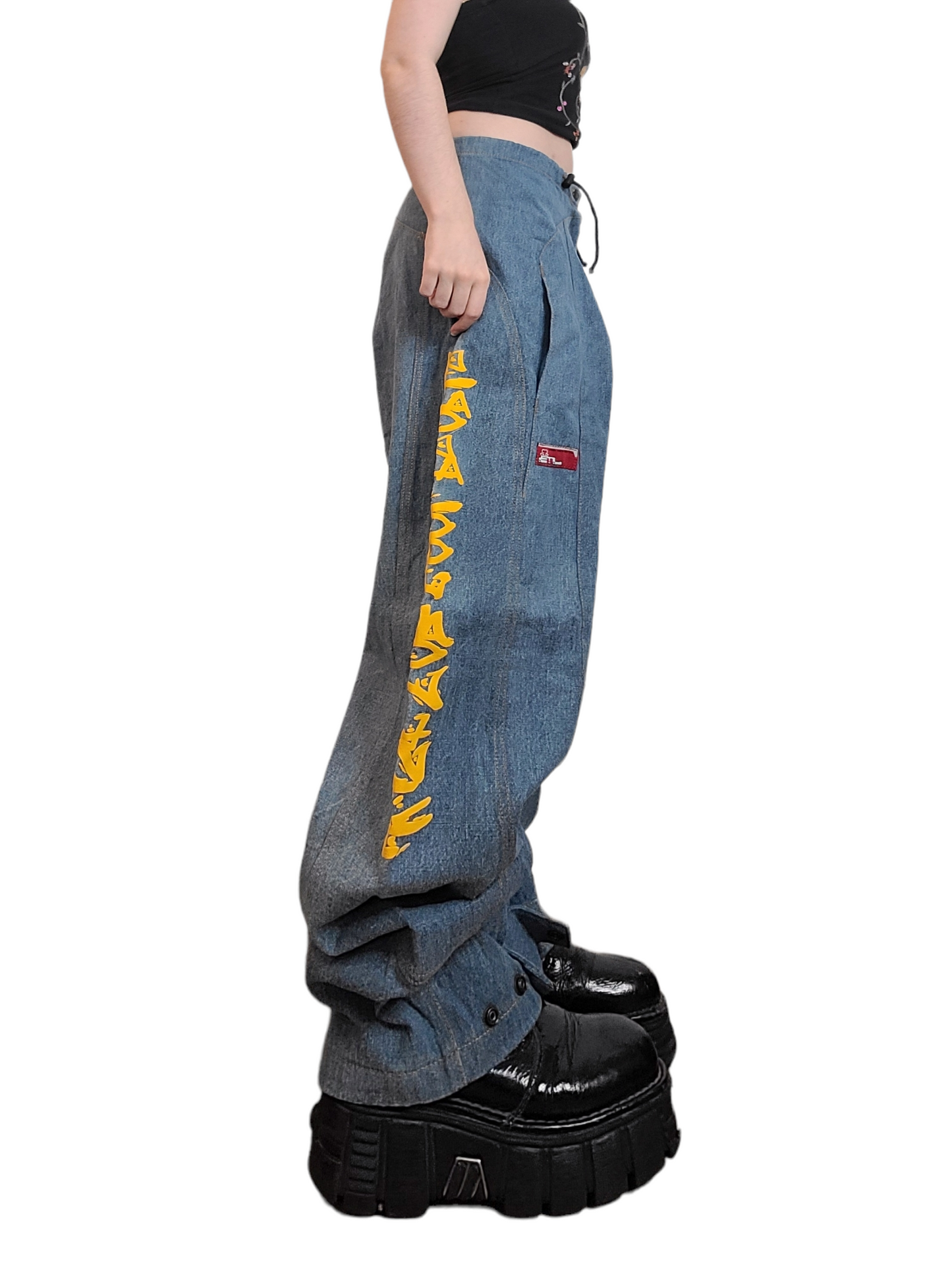 Baggy 90s skater jeans