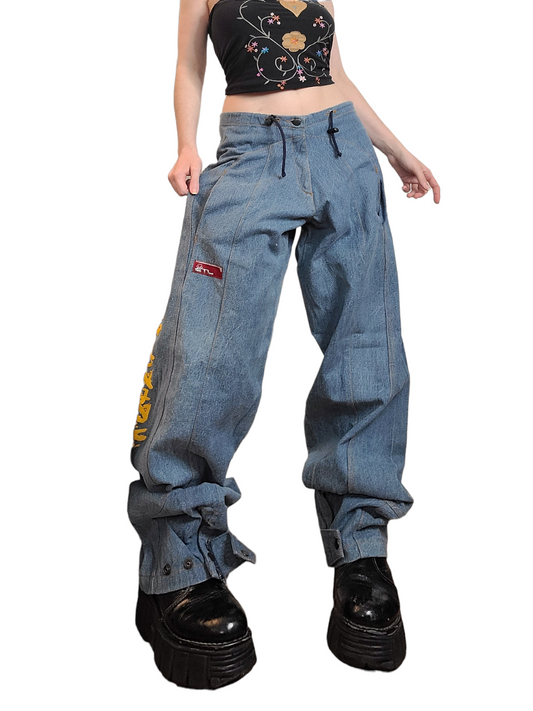 Baggy 90s skater jeans