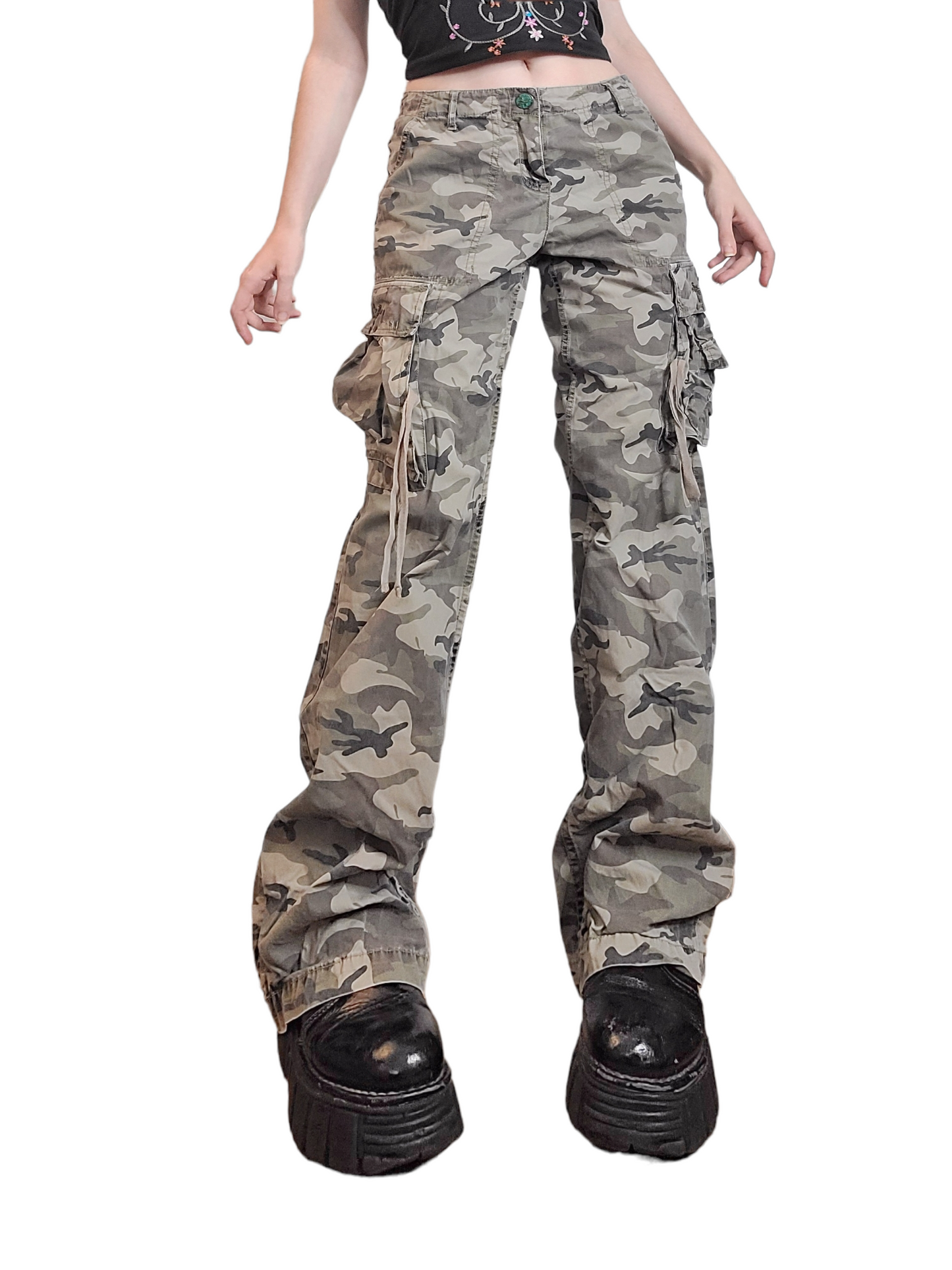 Cargo grunge 90s skater