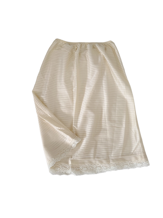 Coquette dentelle y2k cottagecore 2000 champetre romantic skirt fluide cute