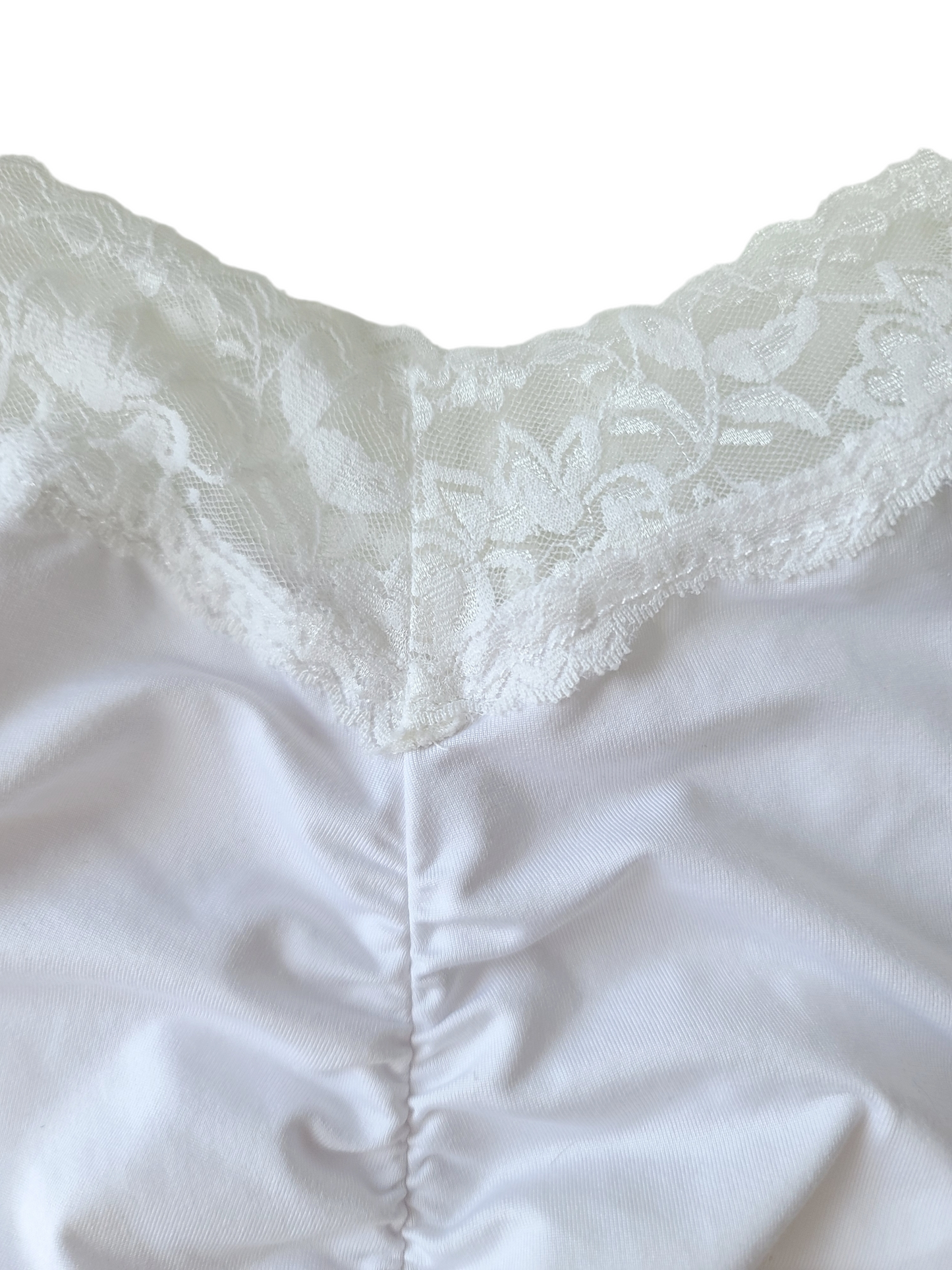 Y2k vintage coquette lace cami top