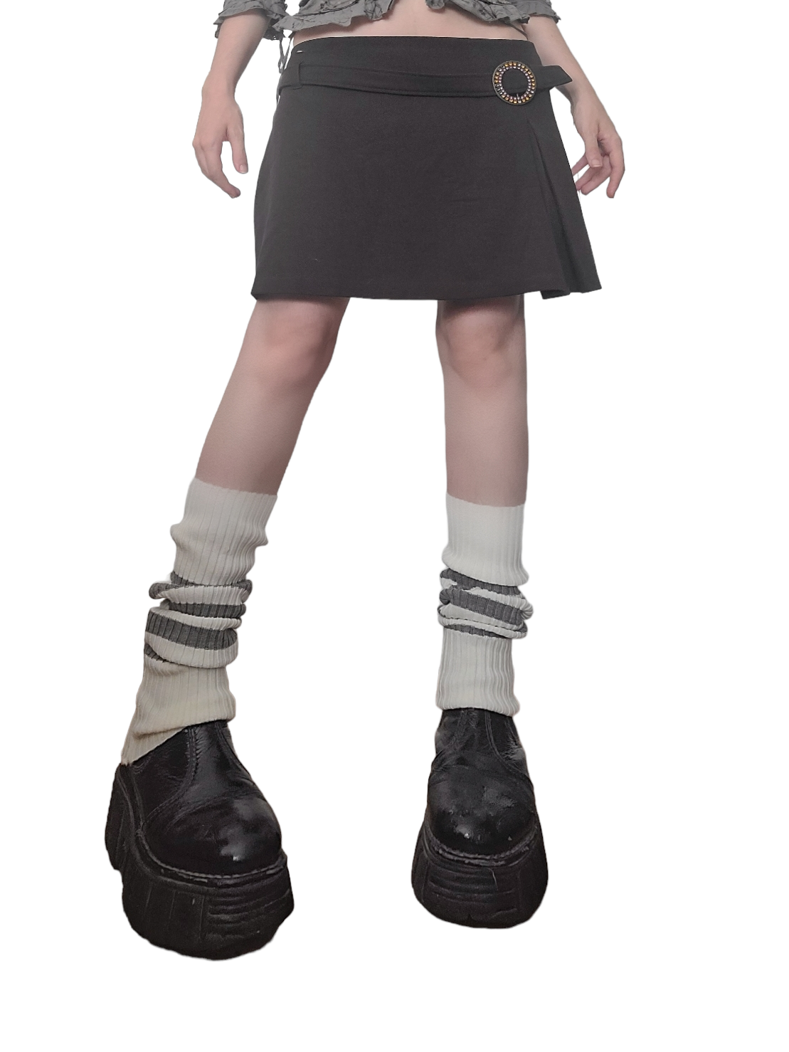 90s downtown brown pleated skirt