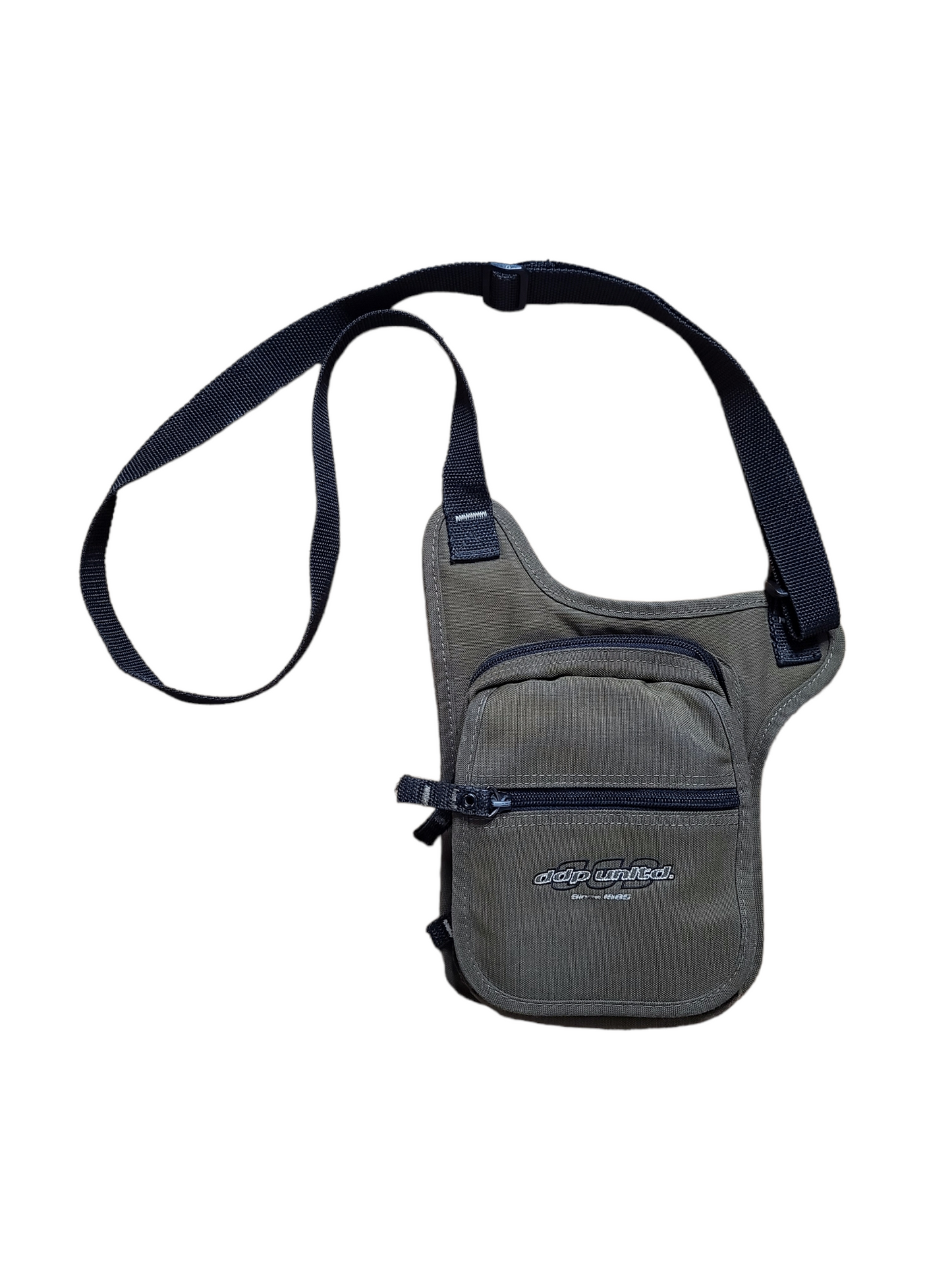 Ddp 90s khaki gorpcore vintage bag