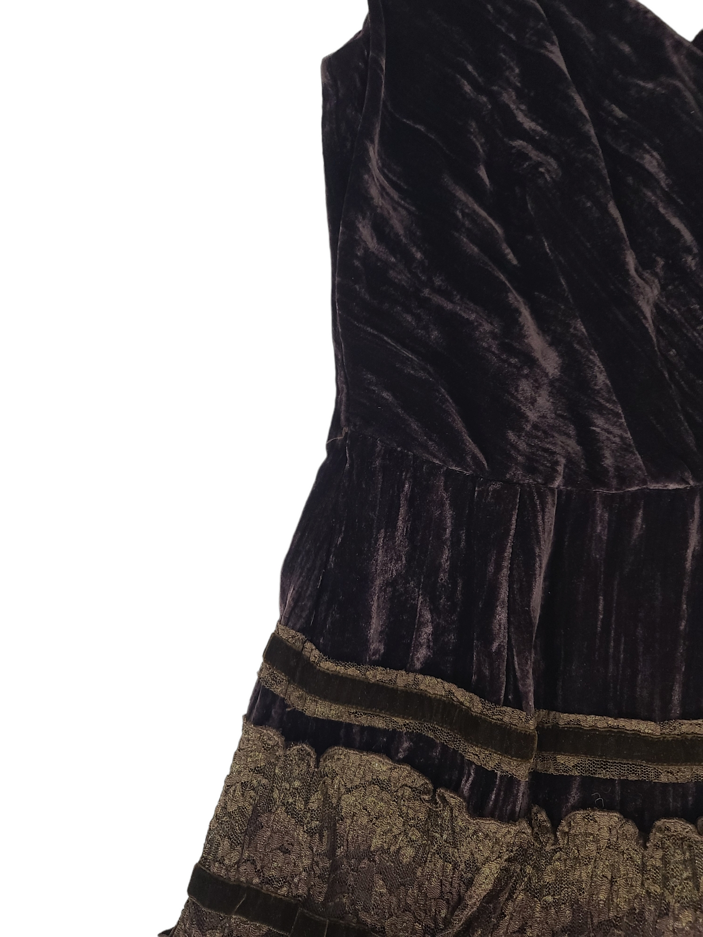 Romantic fairy dress in vintage velvet