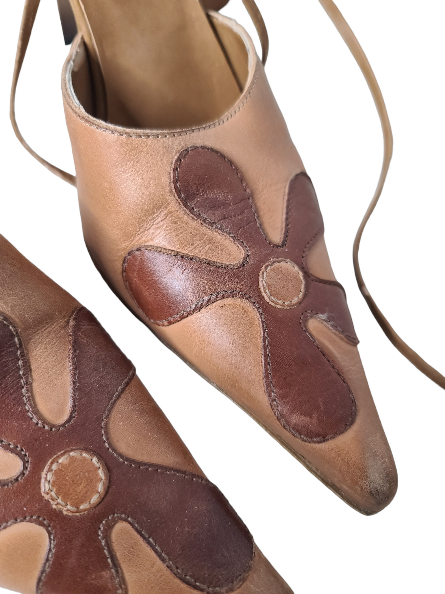 90s sixties style archive heels