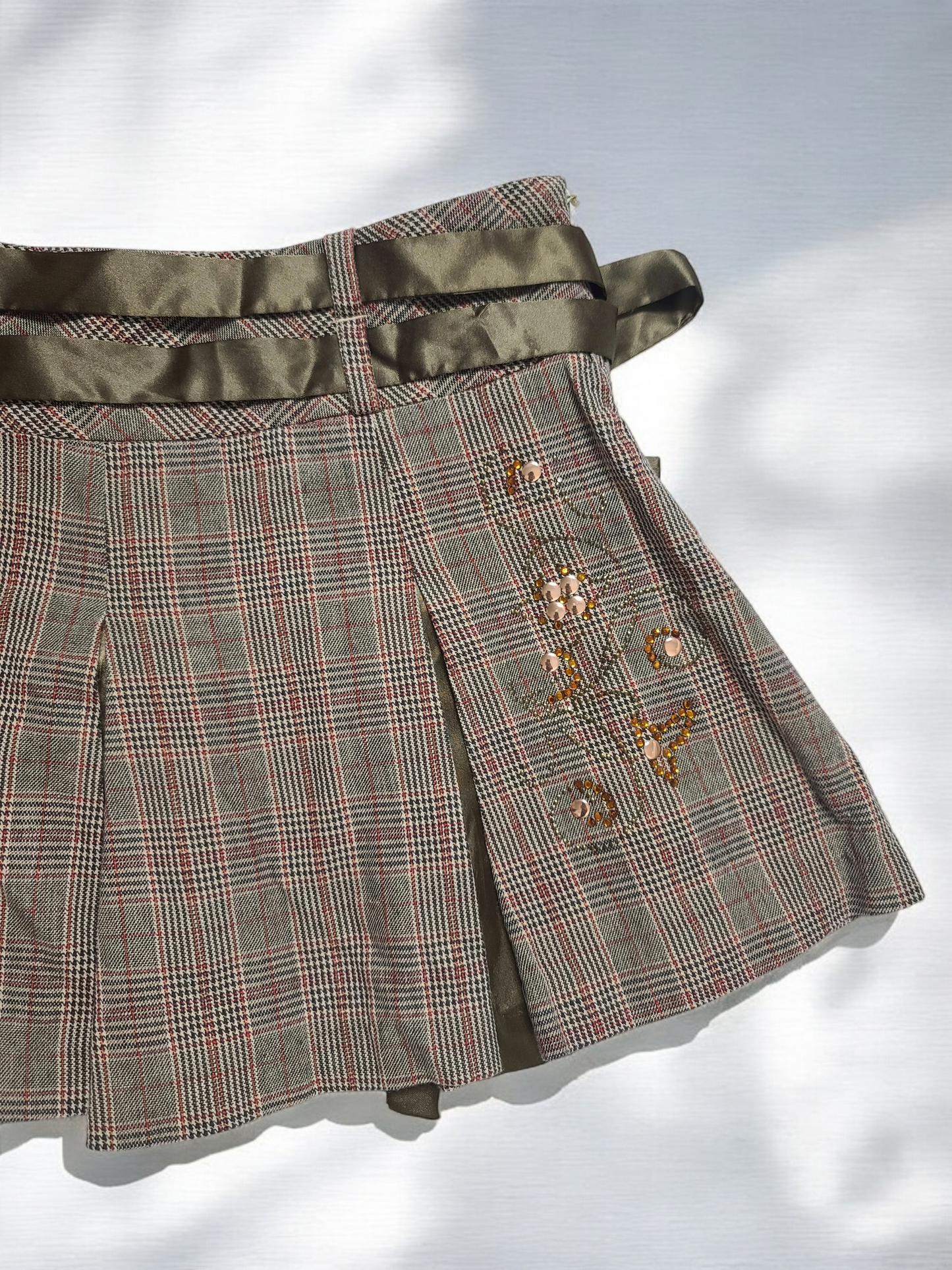 90s vintage pleated plaid flirty mini skirt