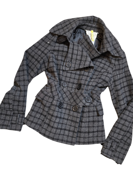 Y2k vintage flirty downtown plaid coat