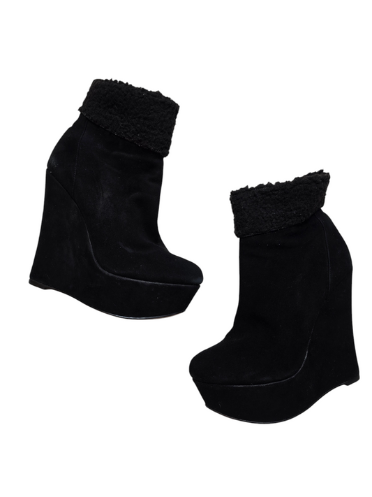 Y2k 2010 vintage wedge fur boots