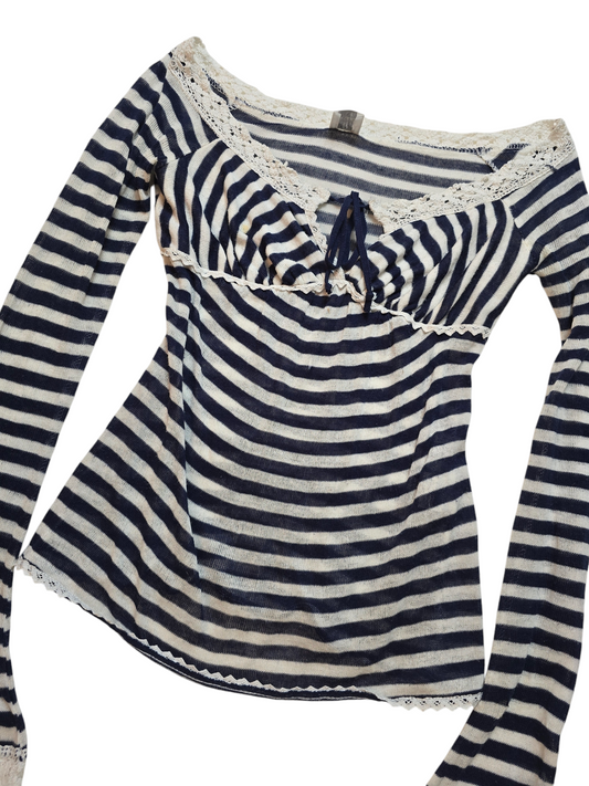 90s vintage flirty offshoulder stripes top