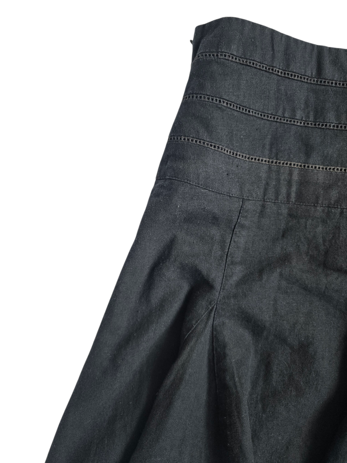 2000s vintage downtown girl pleated low-rise skirt