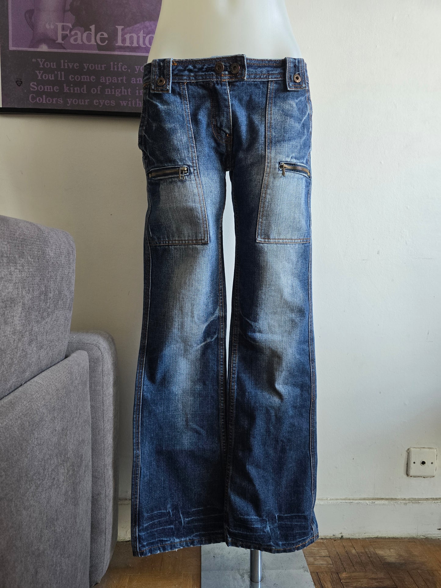 2000s vintage bootcut low rise jean